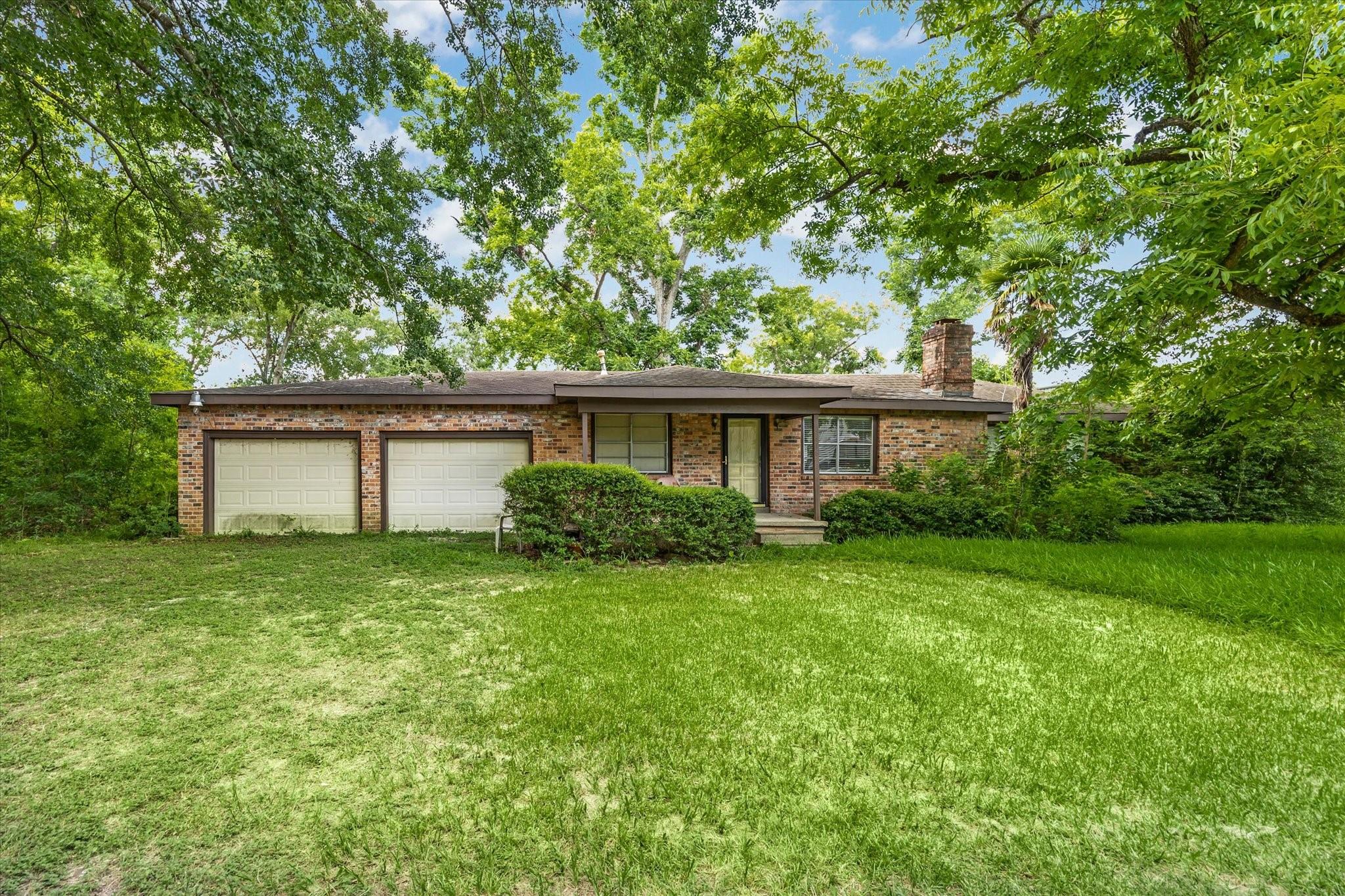 616 Spring Cypress Road — photo
