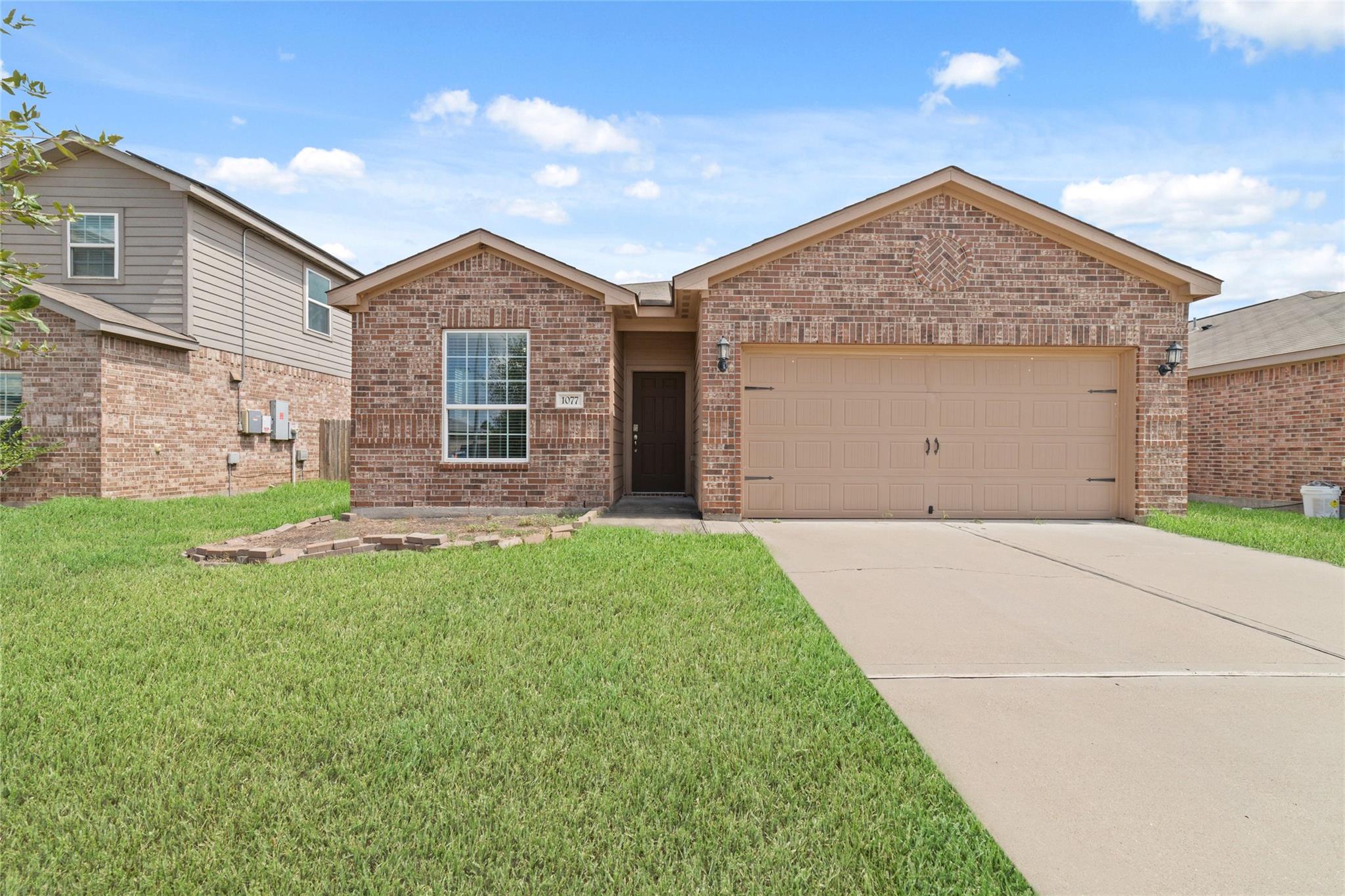 1077 Mule Ridge Drive — photo