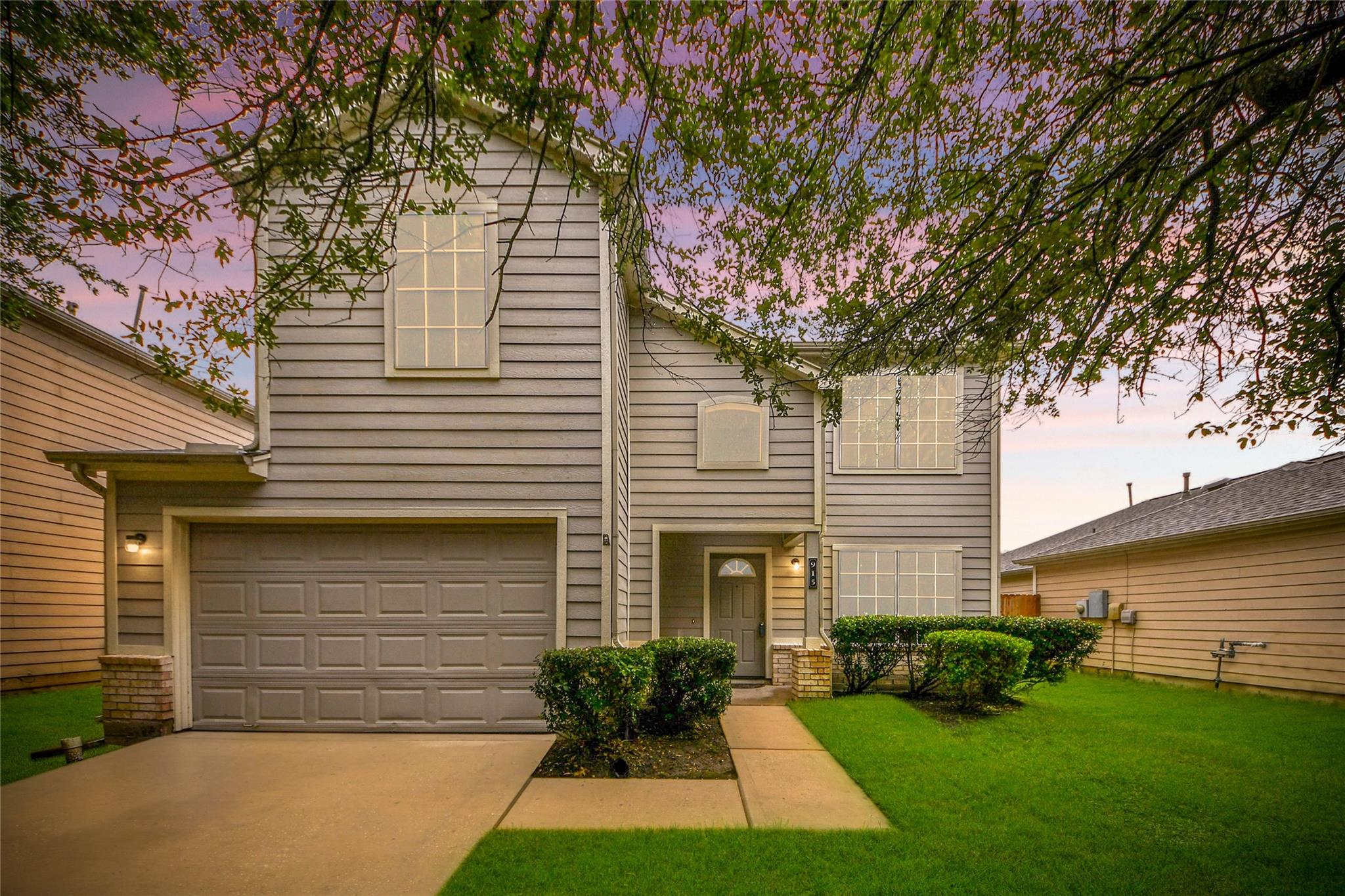 915 Grand Plains Drive — photo