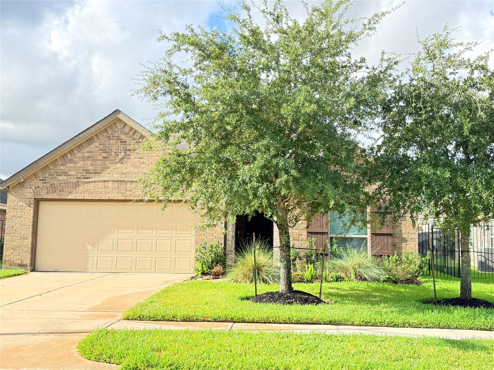 20635 Riley Copper Drive — photo