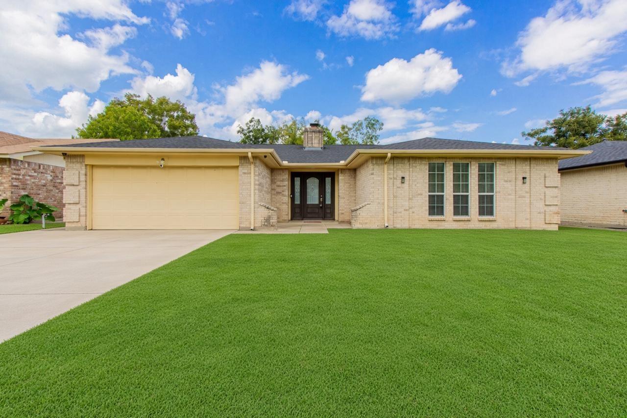 2522 Lower Valley Drive — photo