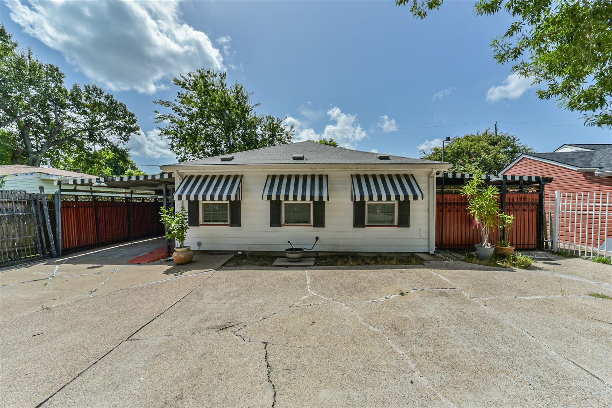 8064 Milredge Street — photo