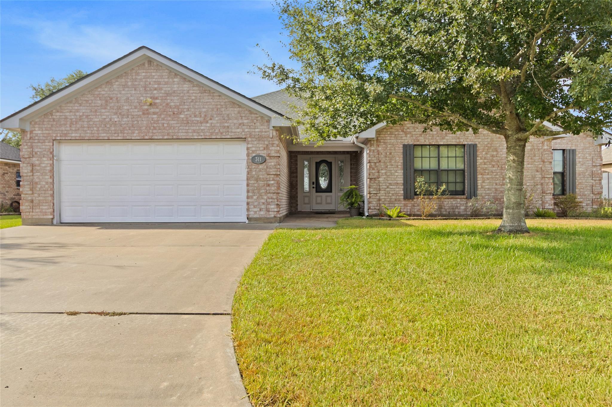 311 Sam Houston Drive — photo