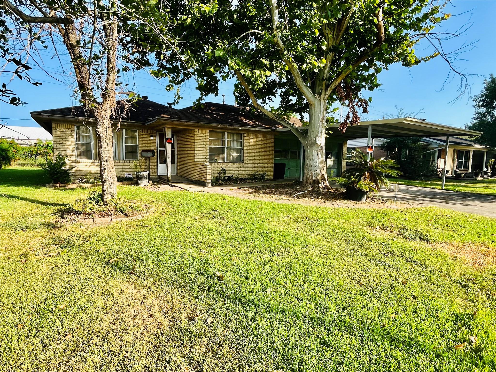 12426 Ledger Lane — photo