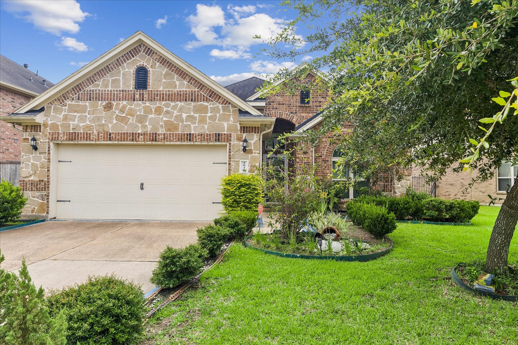 3939 Catania Bay Court — photo