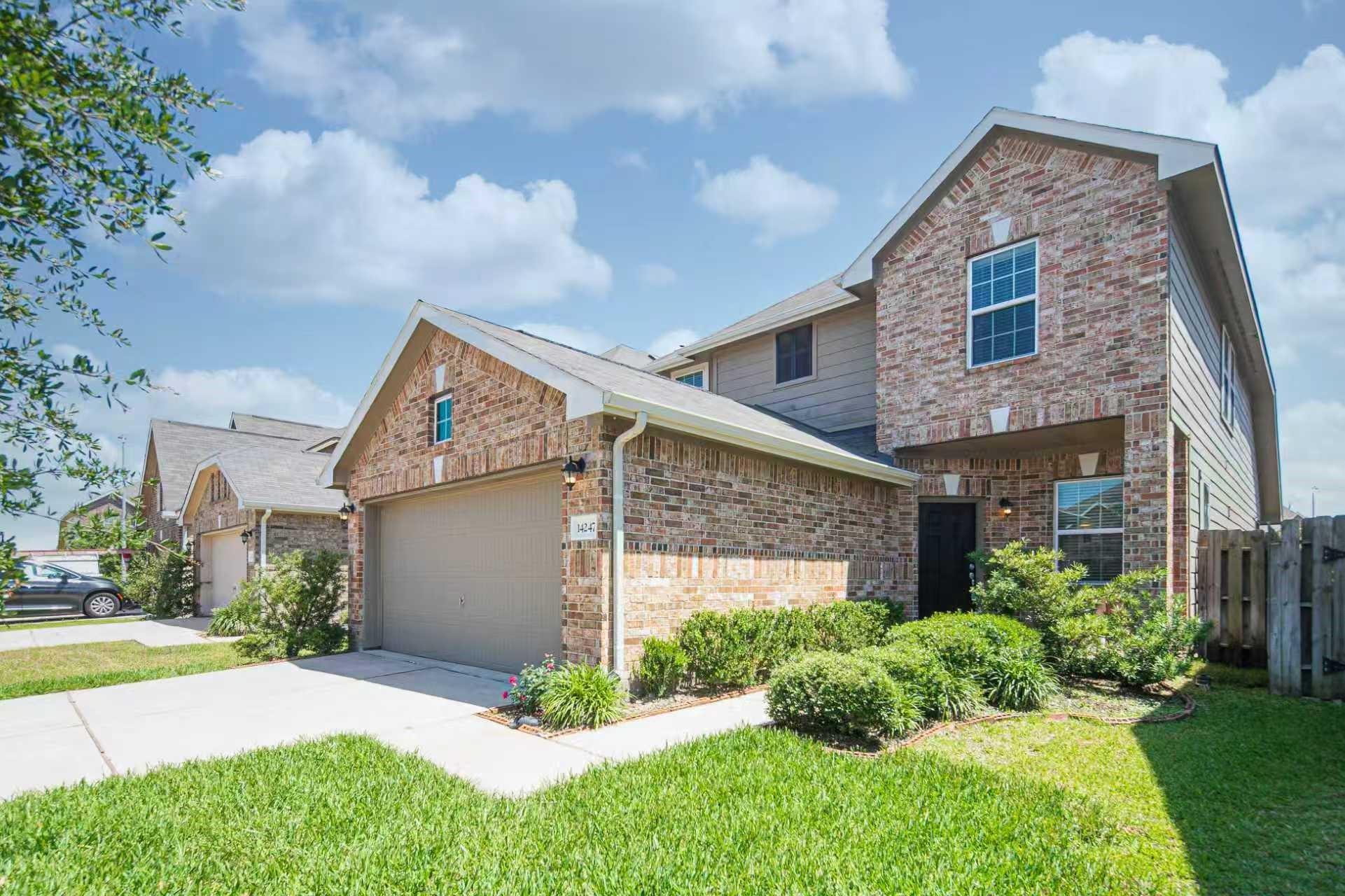 14247 Garland Brook Drive — photo