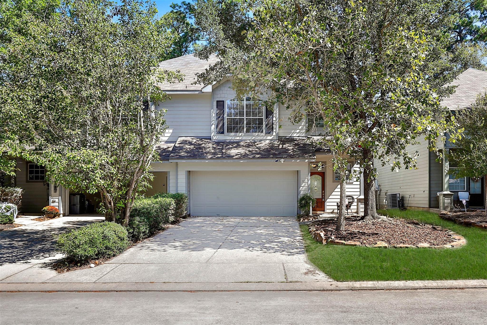 111 W Burberry Circle — photo