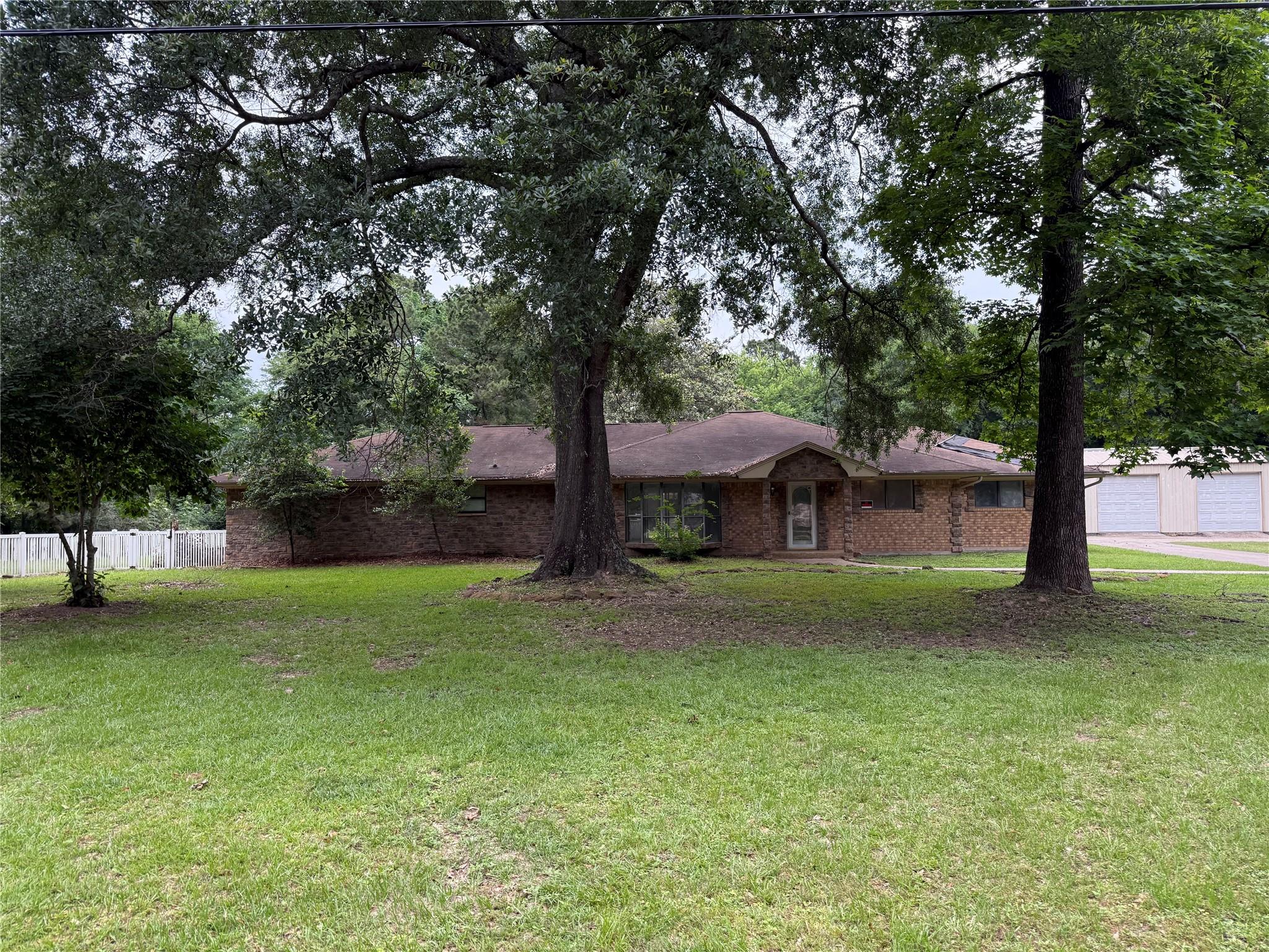 14275 Five Guinea Lane — photo