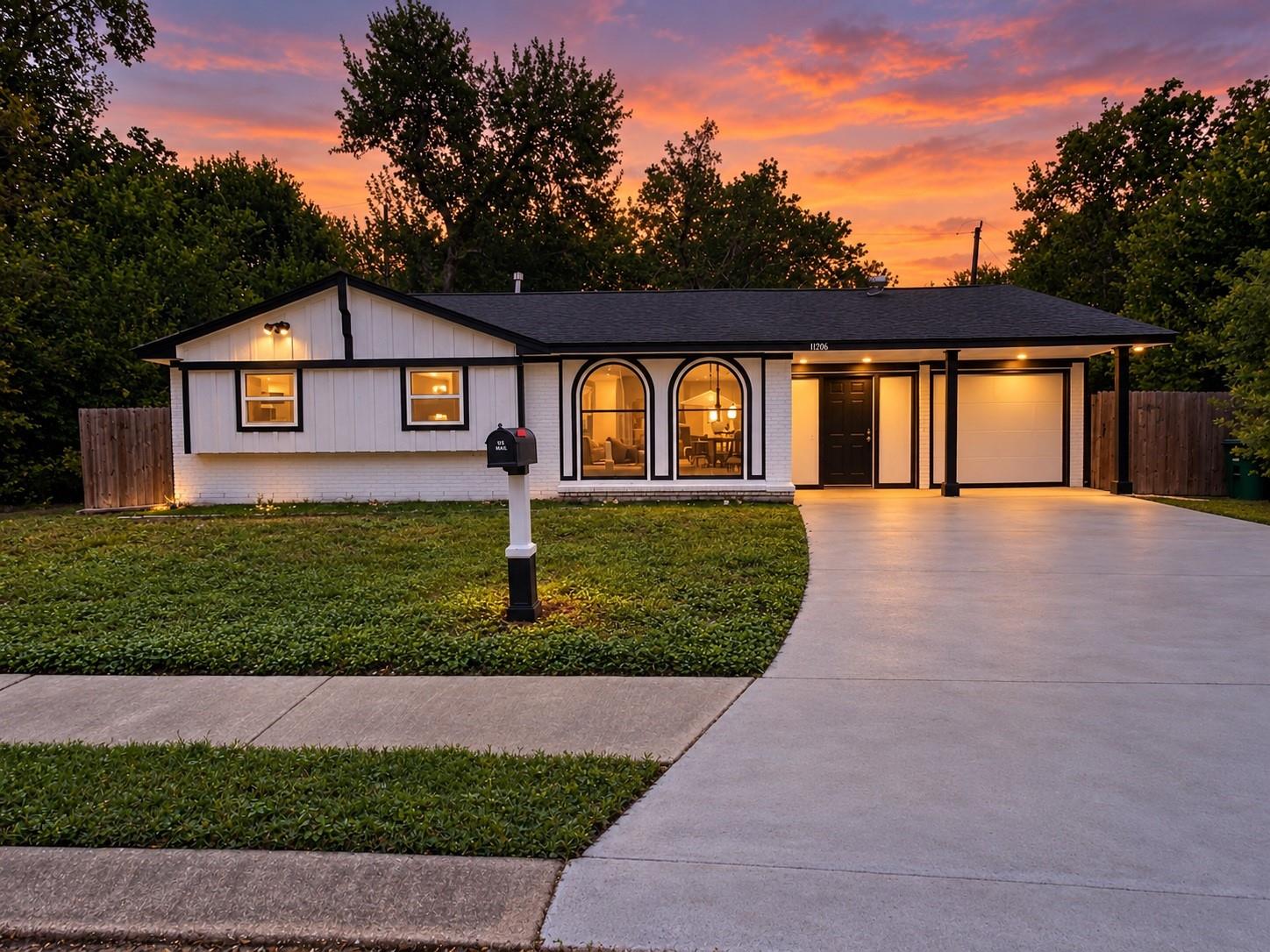 11306 Sandhurst Drive — photo