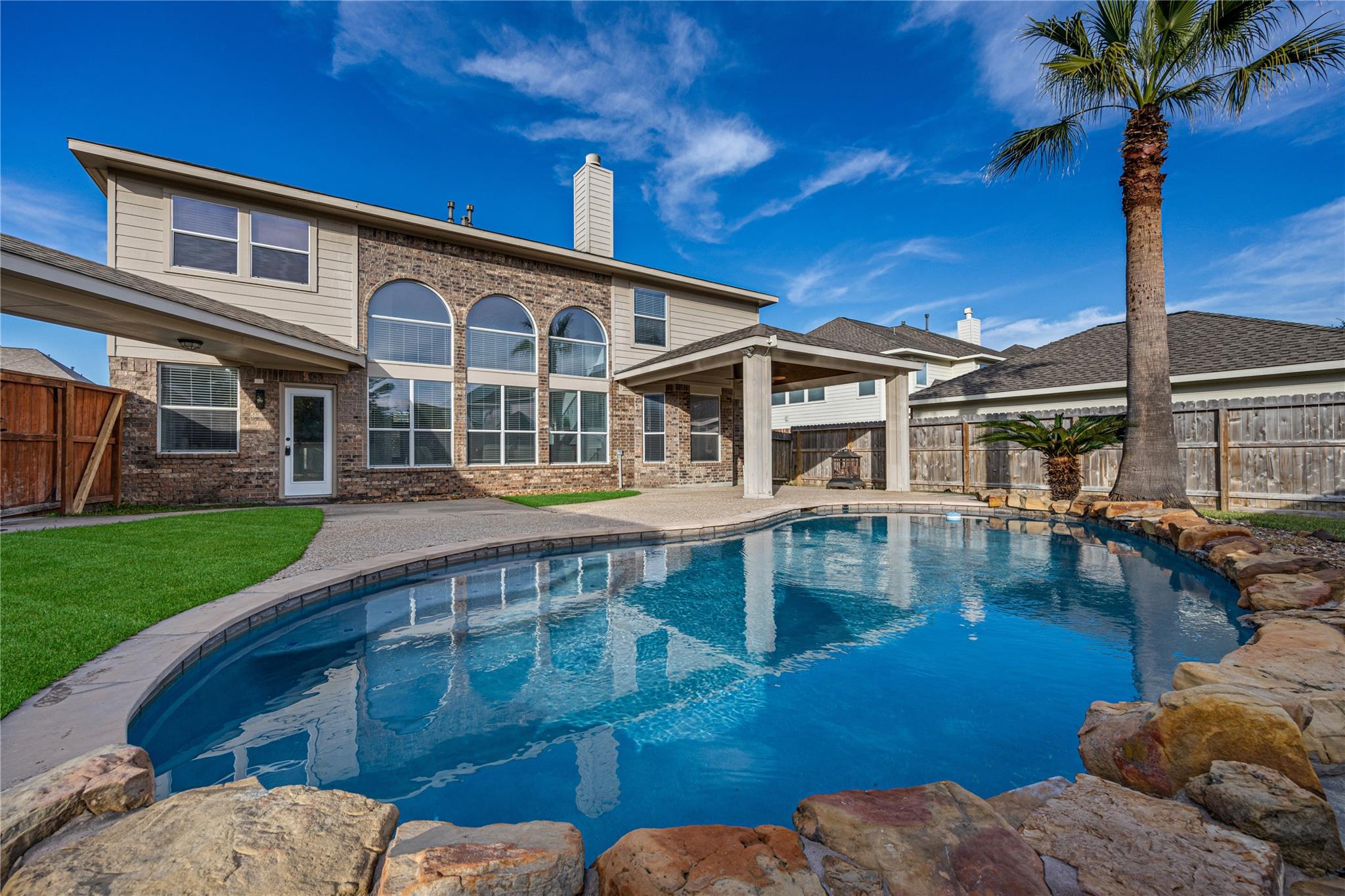 6727 Montay Bay Drive — photo