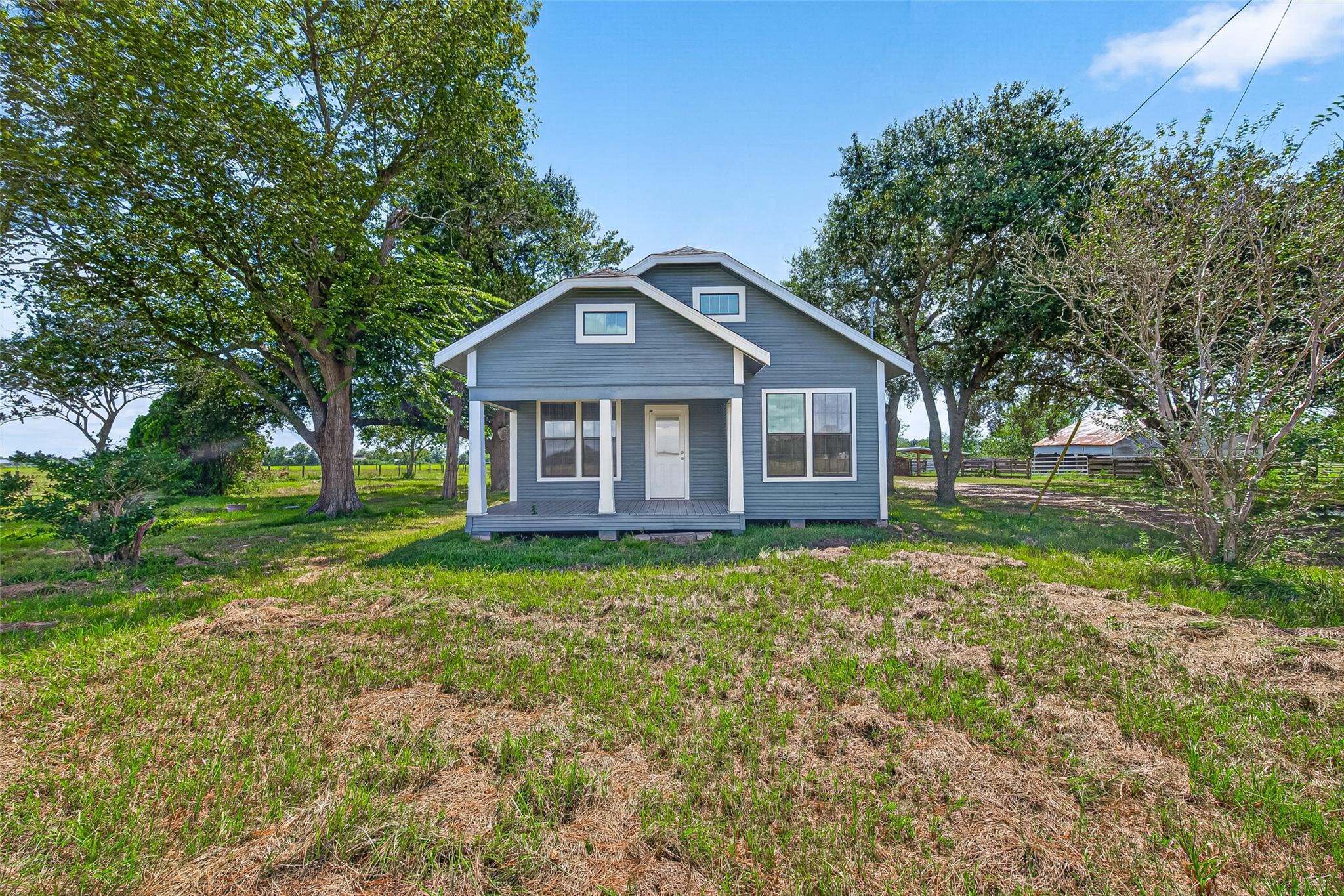 10310 FM 361 Road — photo