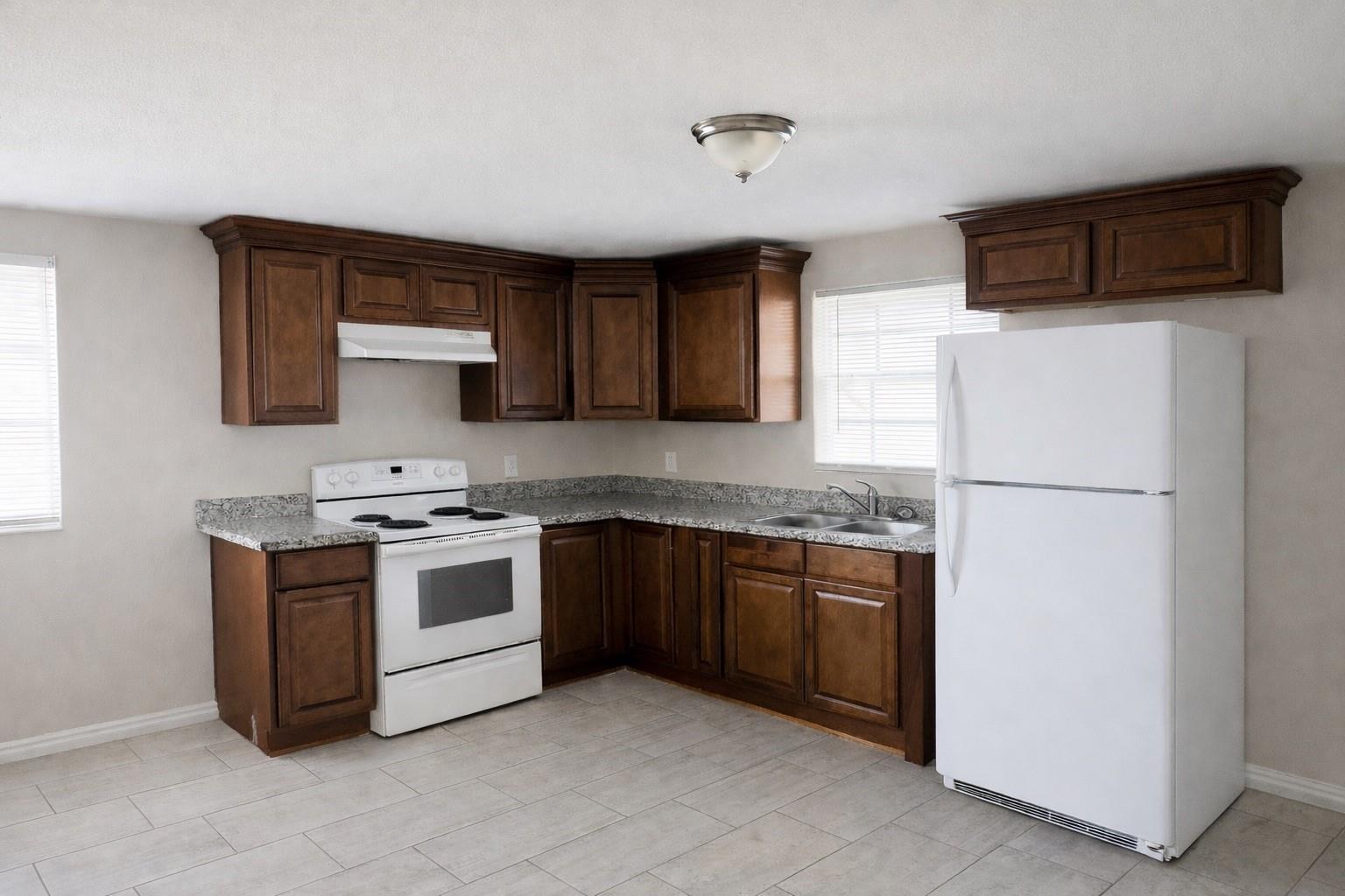 706 Harris Avenue #4 — photo