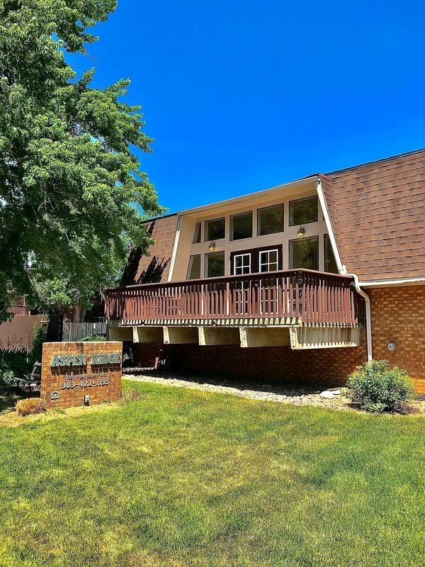 11051 W 63rd Pl — photo