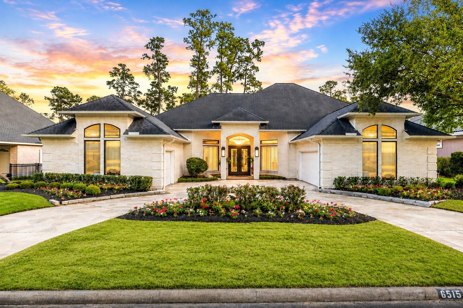 6515 Sussex Court — photo