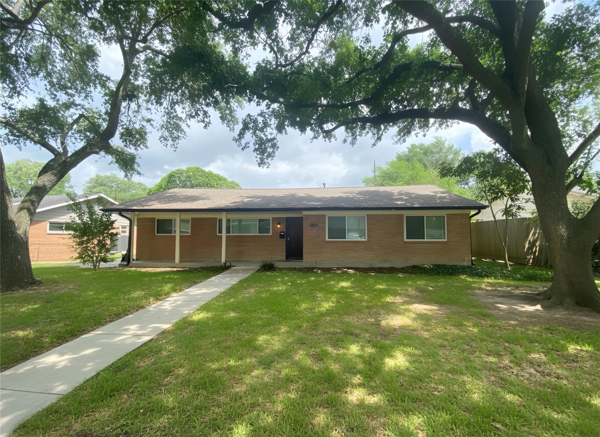 5114 Stillbrooke Dr — photo