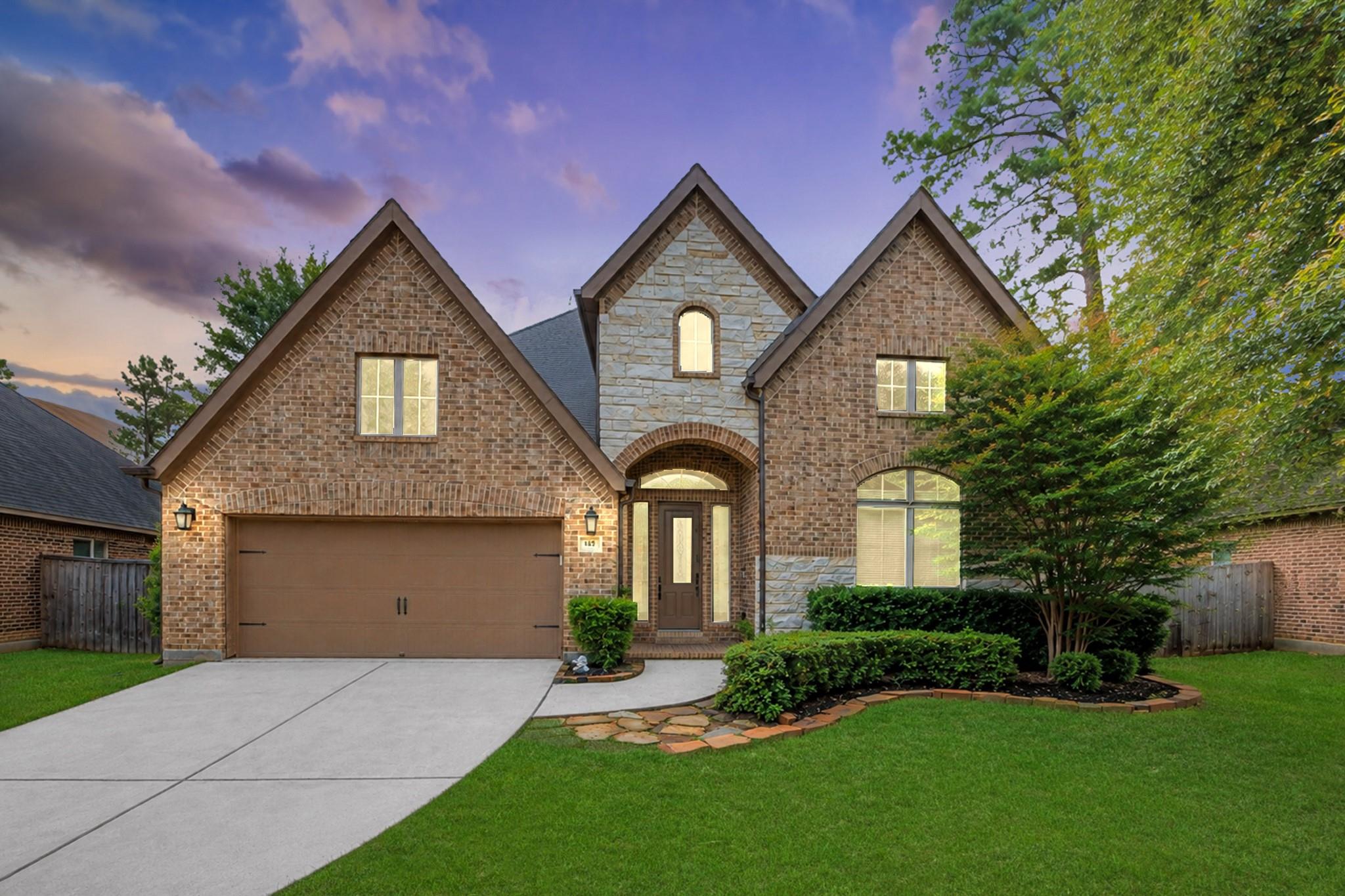 343 Red Petal Court — photo