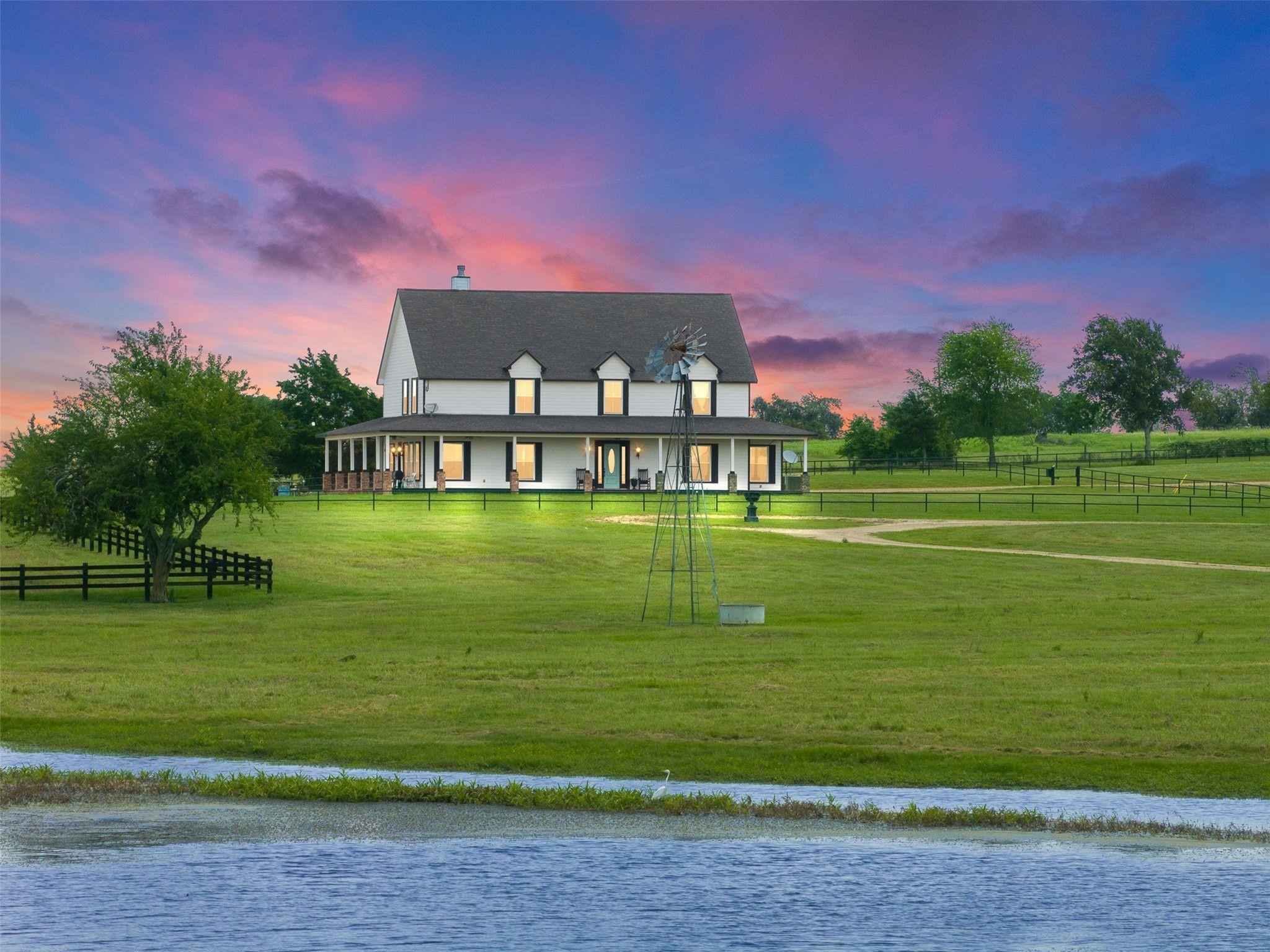 1725 Stokes Road, New Ulm, TX 78950 — photo 2