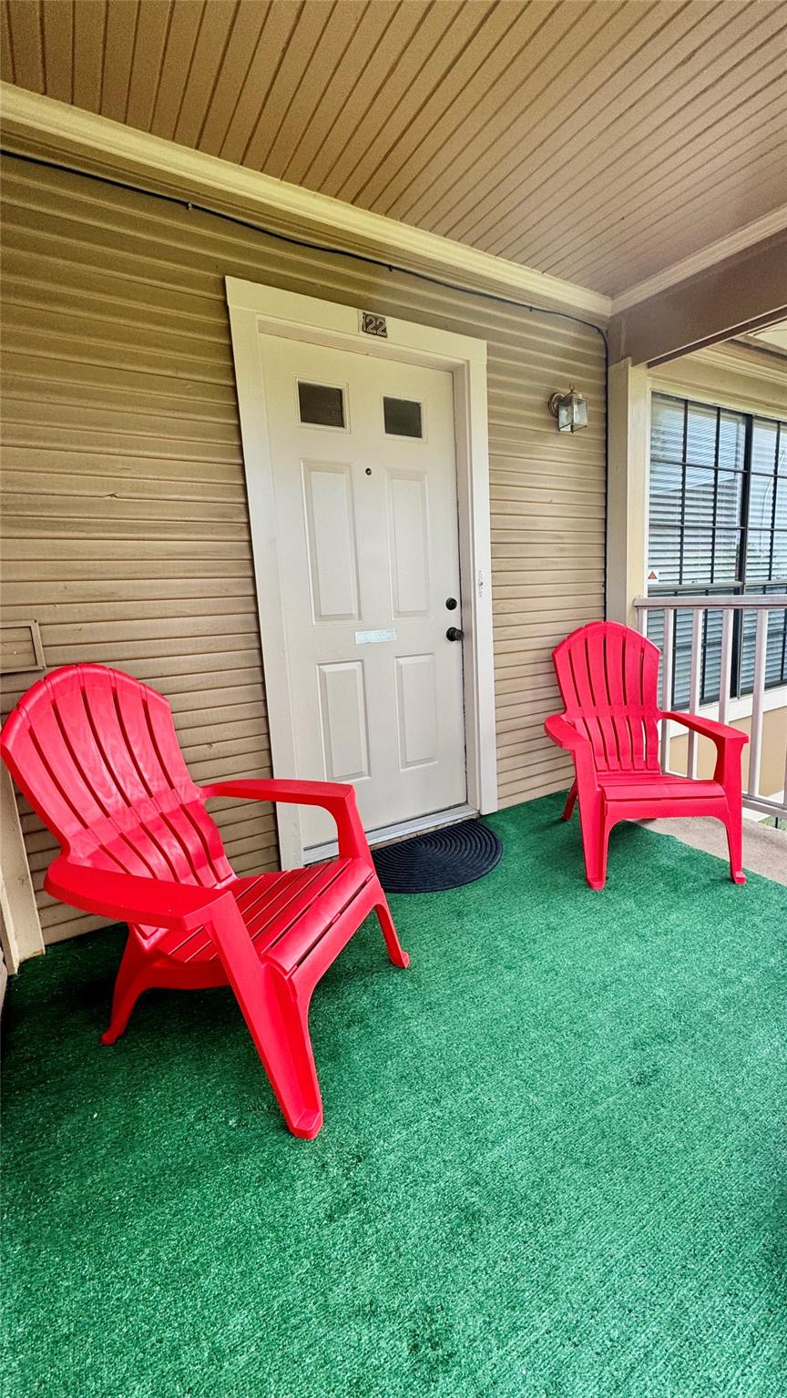 1311 Antoine Drive #122 — photo