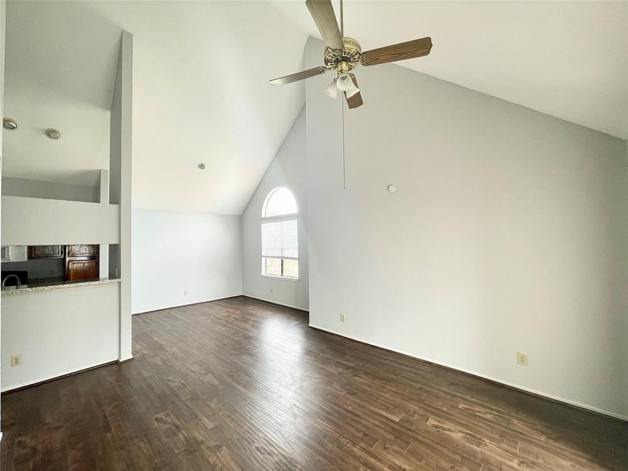 14550 Fonmeadow Drive #806 — photo