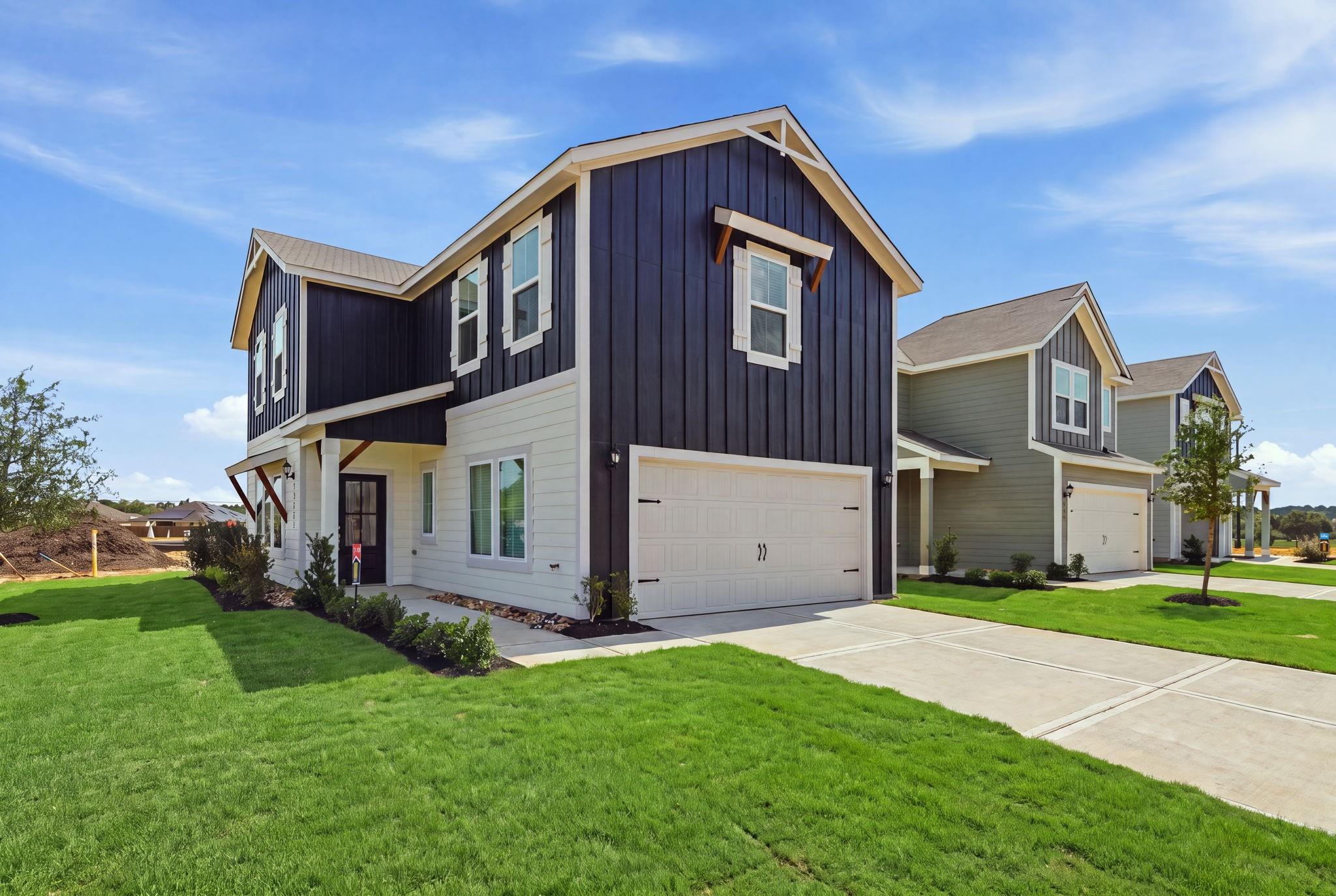 23051 Glory Orchid Drive — photo