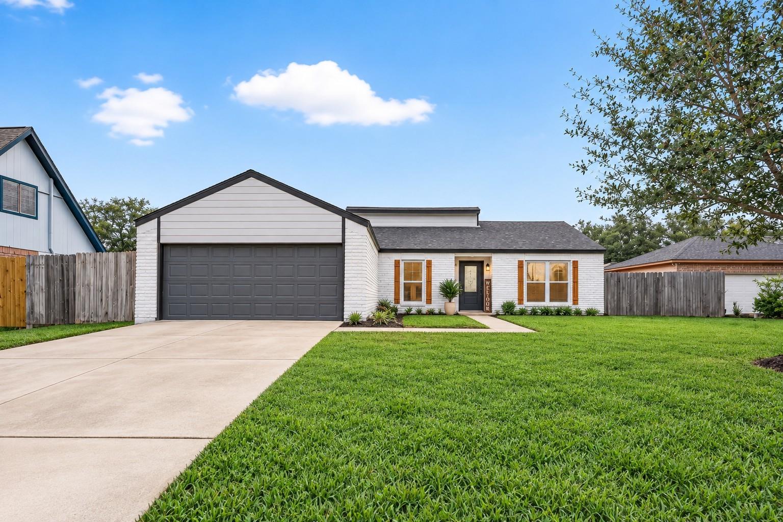 13110 Naples Lane — photo