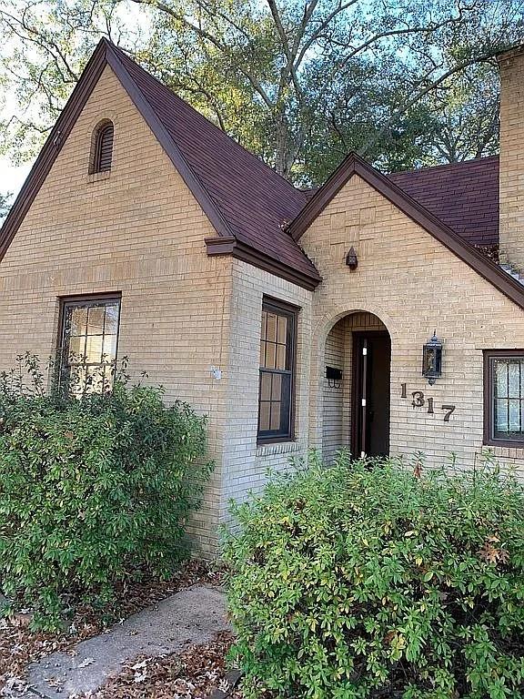 1317 Sneed Drive — photo