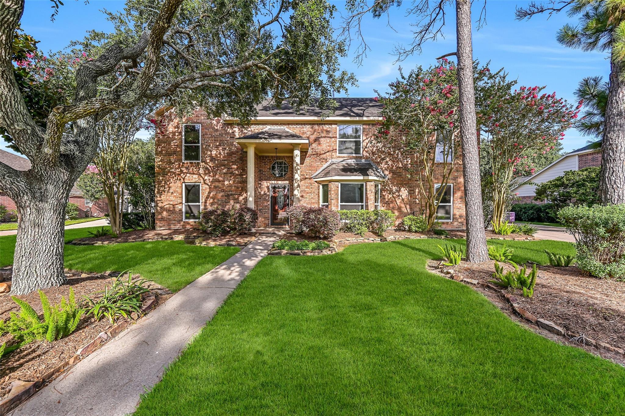 513 Meadow Bend Drive — photo