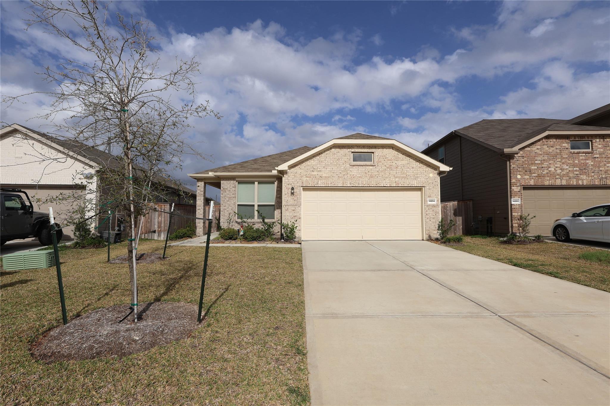 14894 Ash Landing Drive — photo