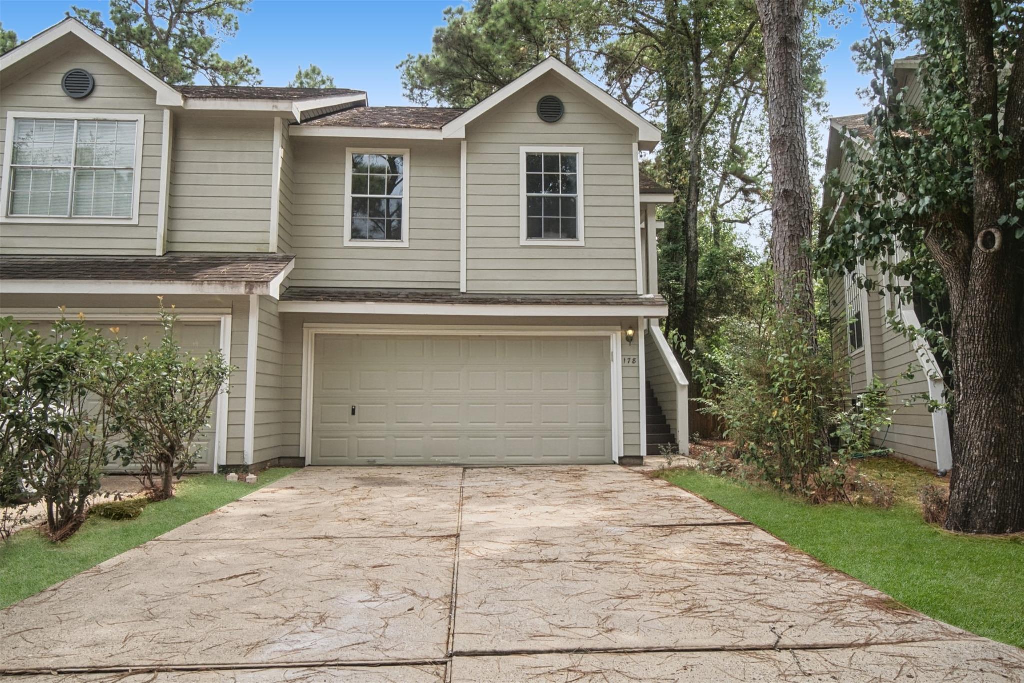 178 S Walden Elms Circle — photo