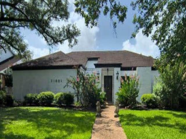 10031 Inwood Drive — photo