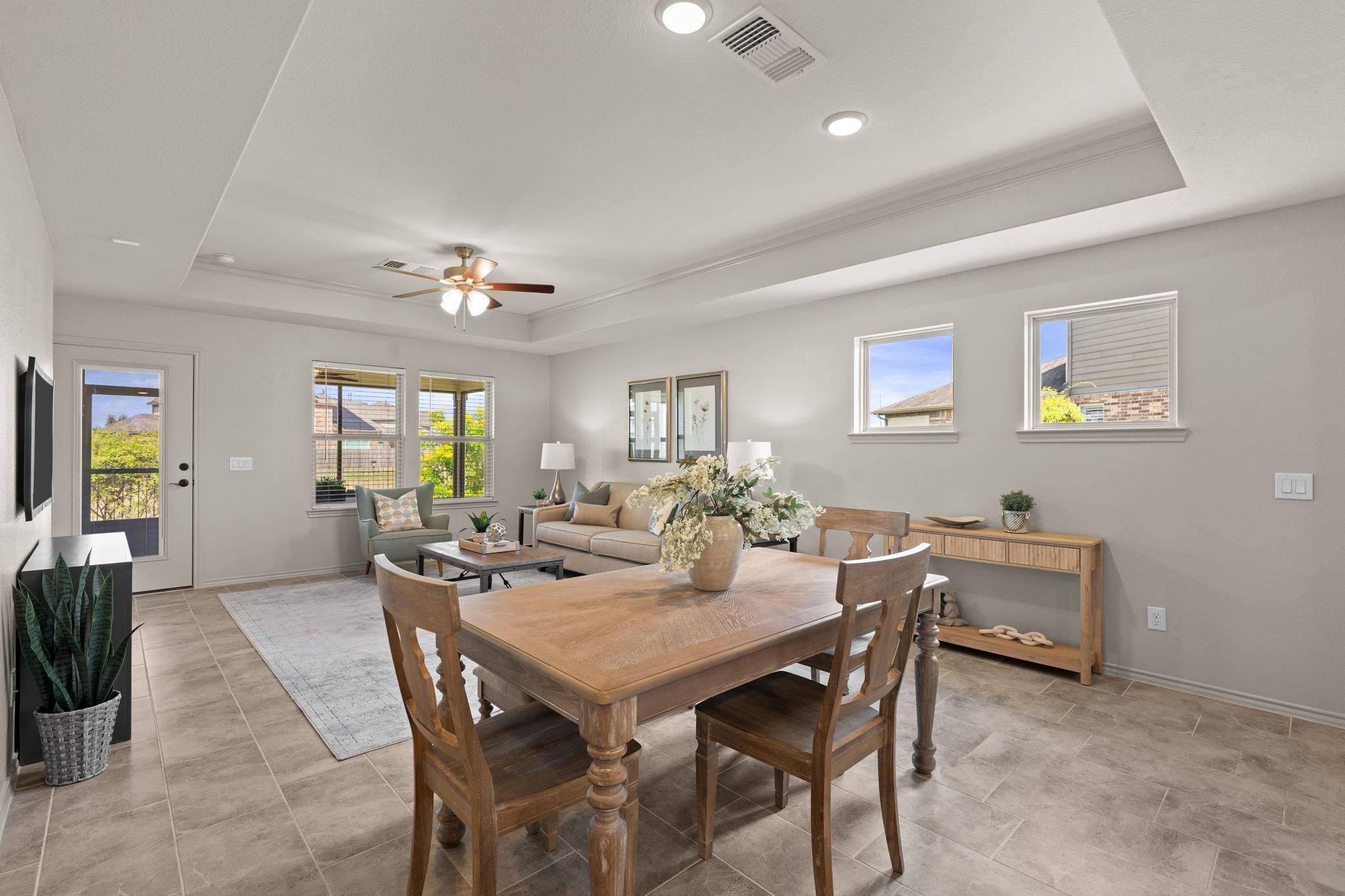 3210 Golden Eagle Way — photo