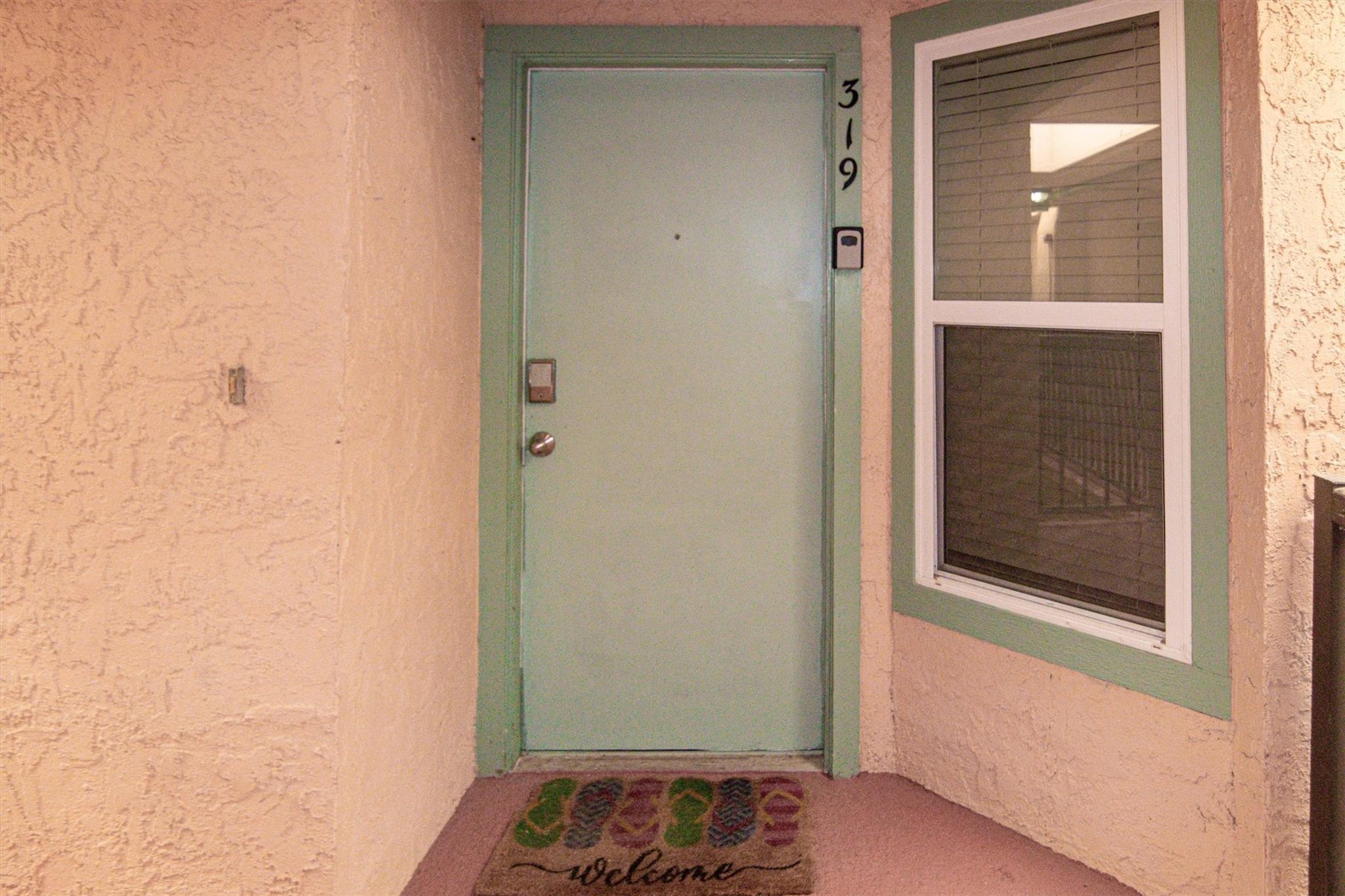 9520 Seawall Boulevard #319 — photo