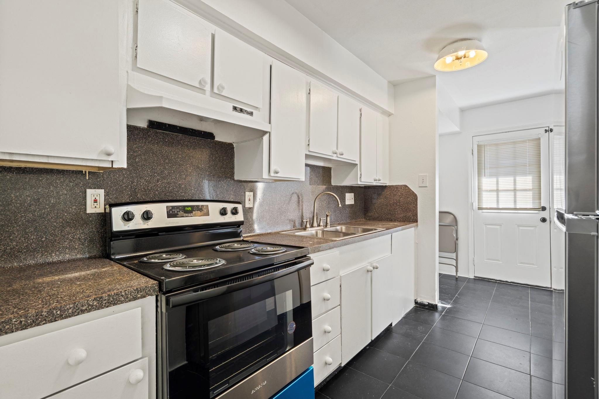 9303 Hammerly Boulevard #1002 — photo