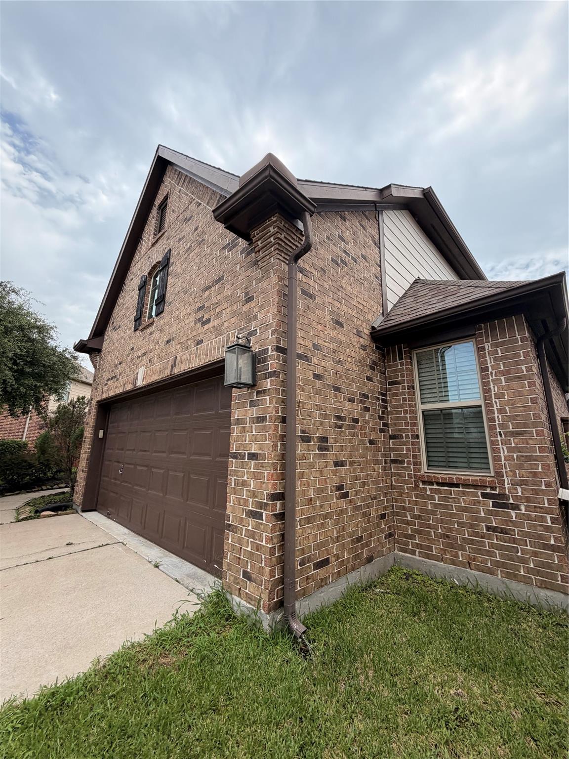 9722 Lauren Briar Lane — photo