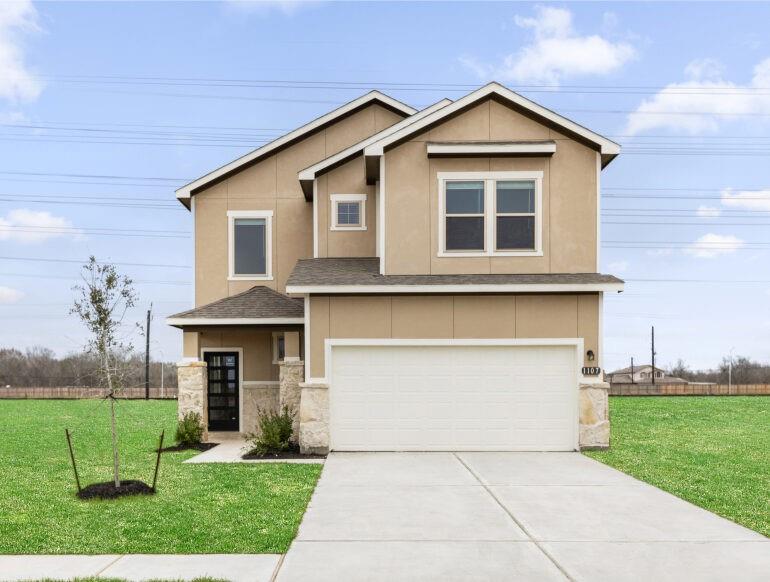 1107 Manteca Dr — photo