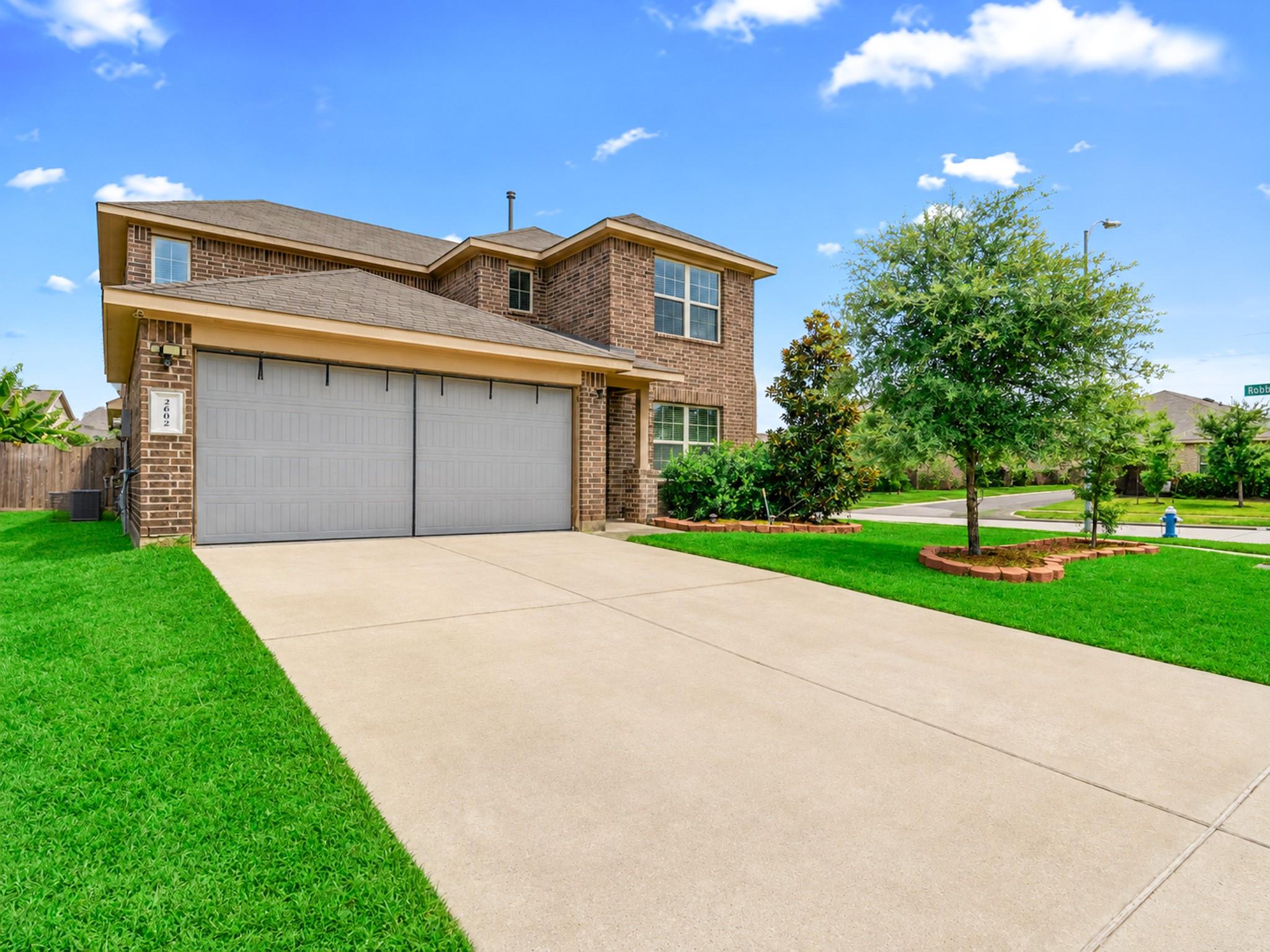 2602 Lincolns Meadow Drive — photo