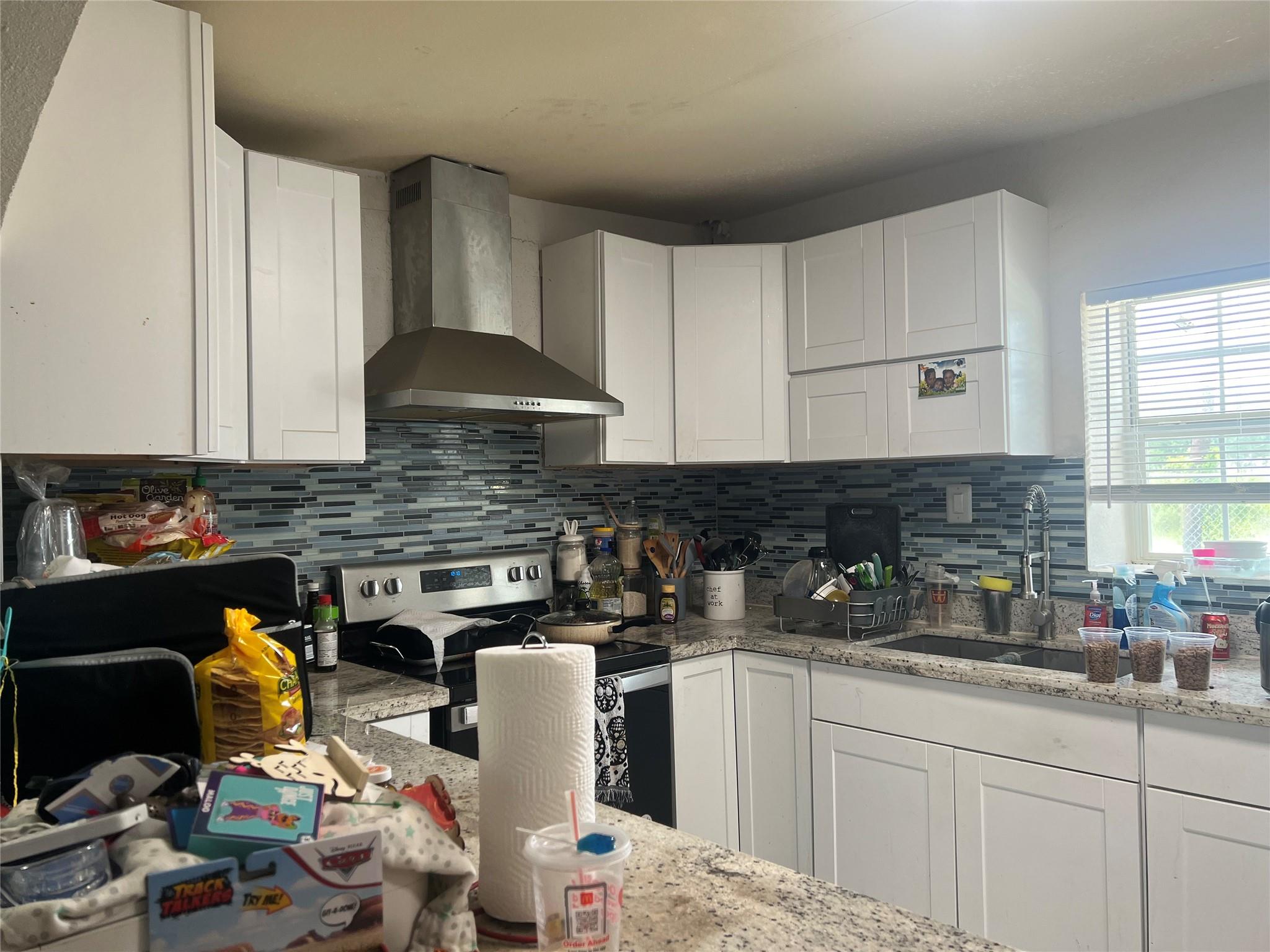 22360 E Martin Road E, Porter, TX 77365 — photo 3