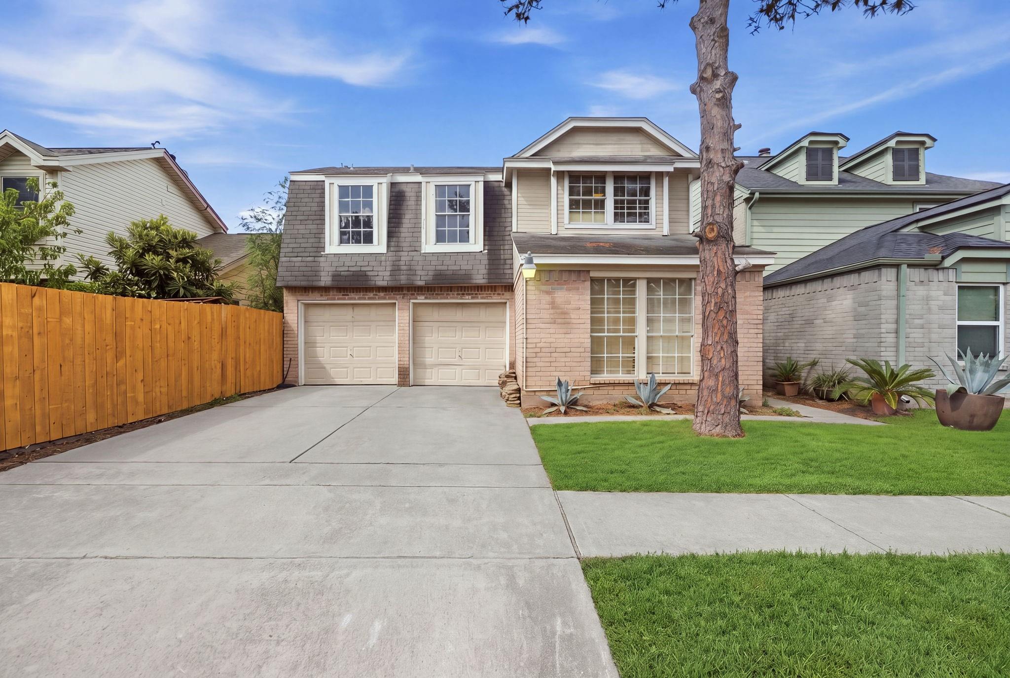 6438 Chatham Island Lane — photo
