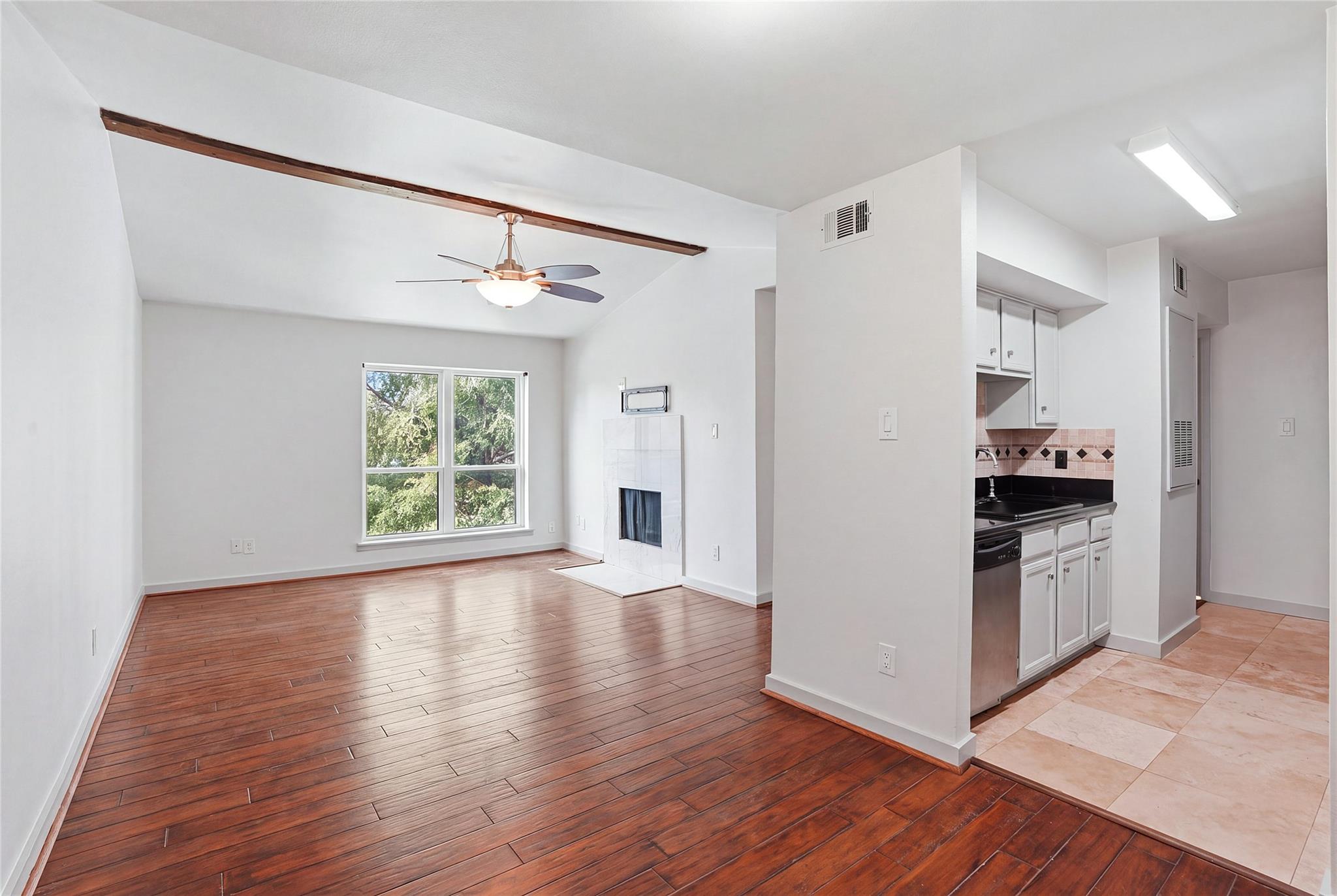 2025 Augusta Drive #206 — photo