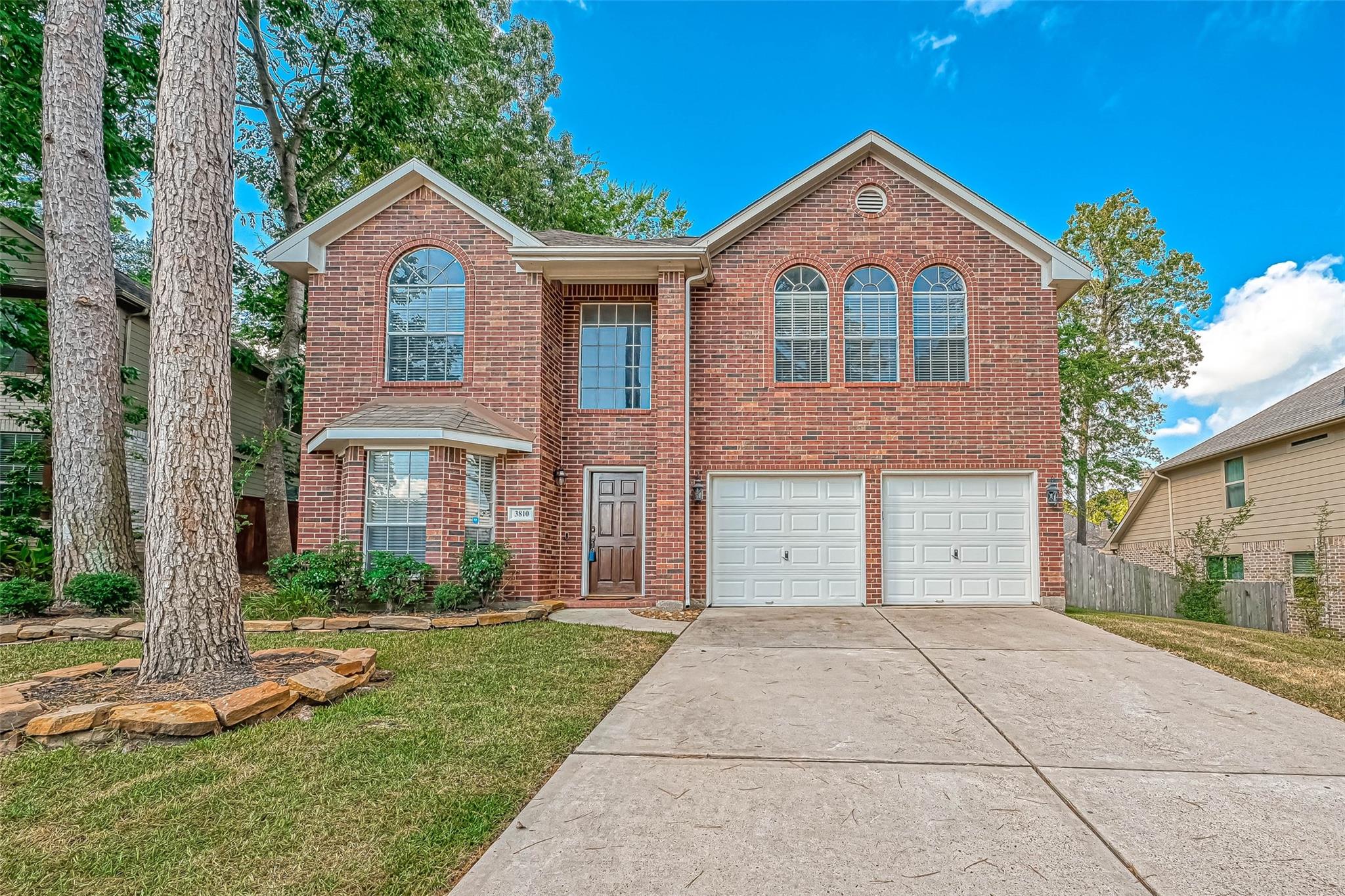 3810 Inverness Way — photo