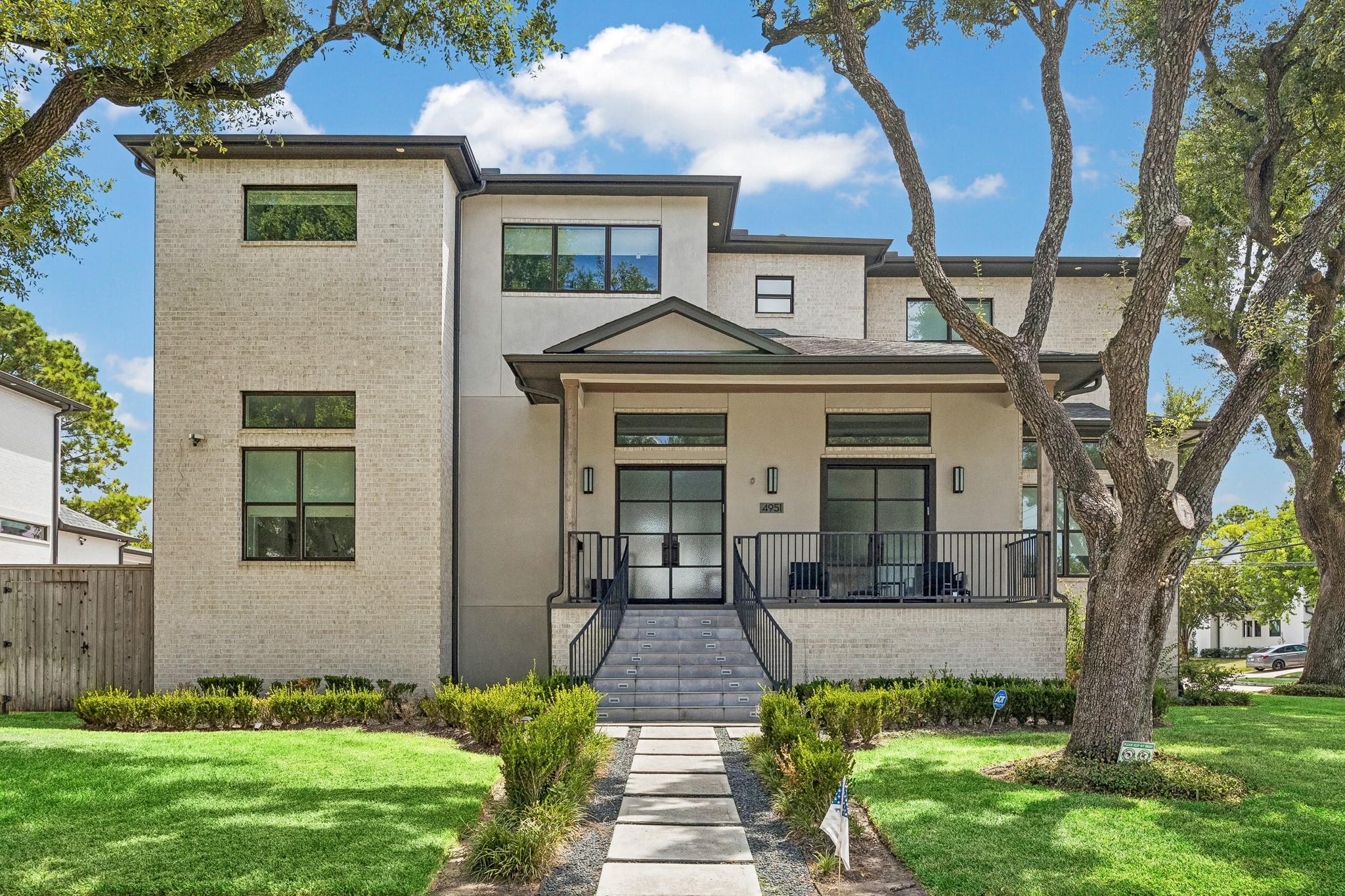 4951 Valkeith Drive — photo