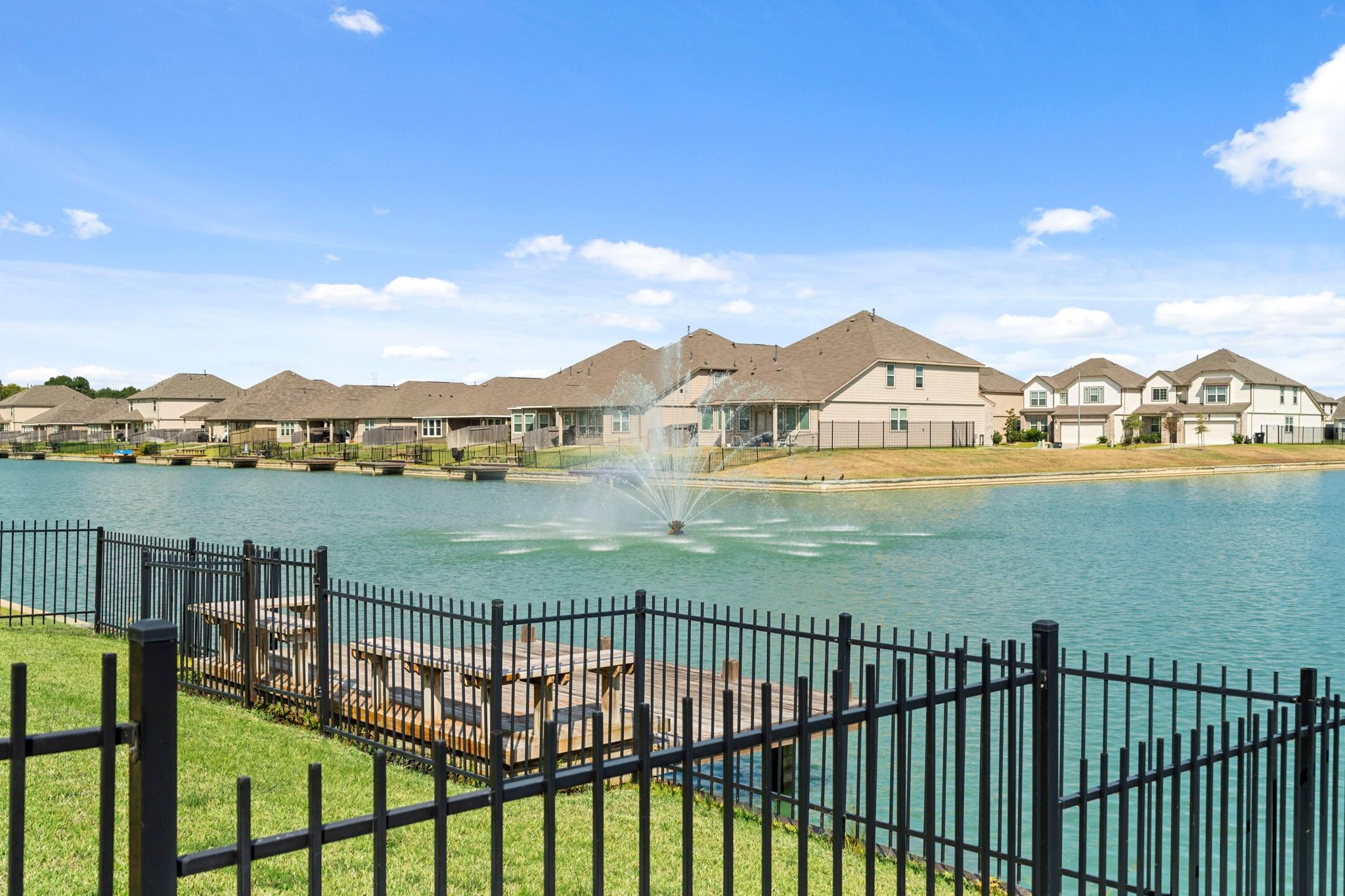 24806 Bastiani Canvas Lane — photo