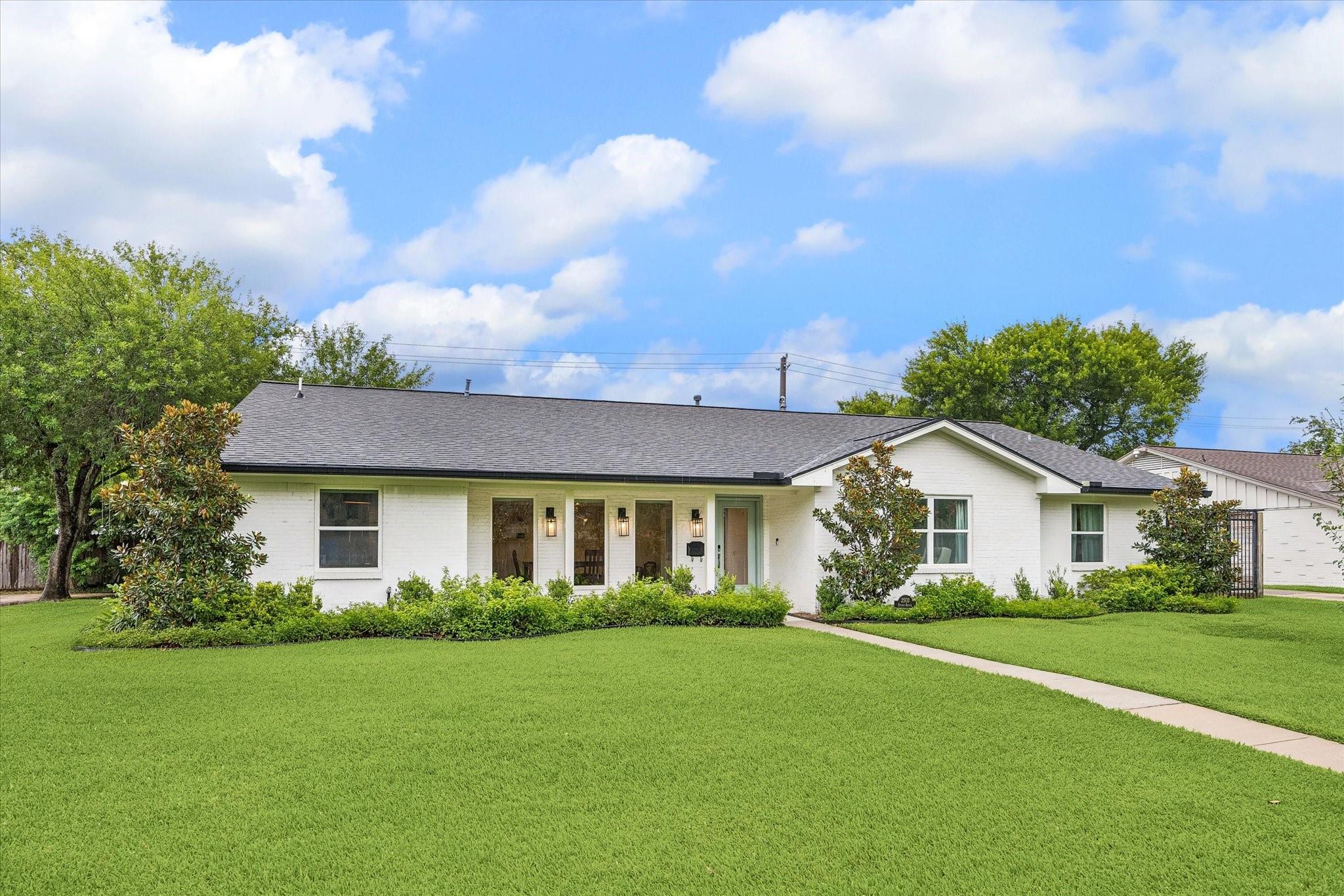 2503 Stoney Brook Drive — photo