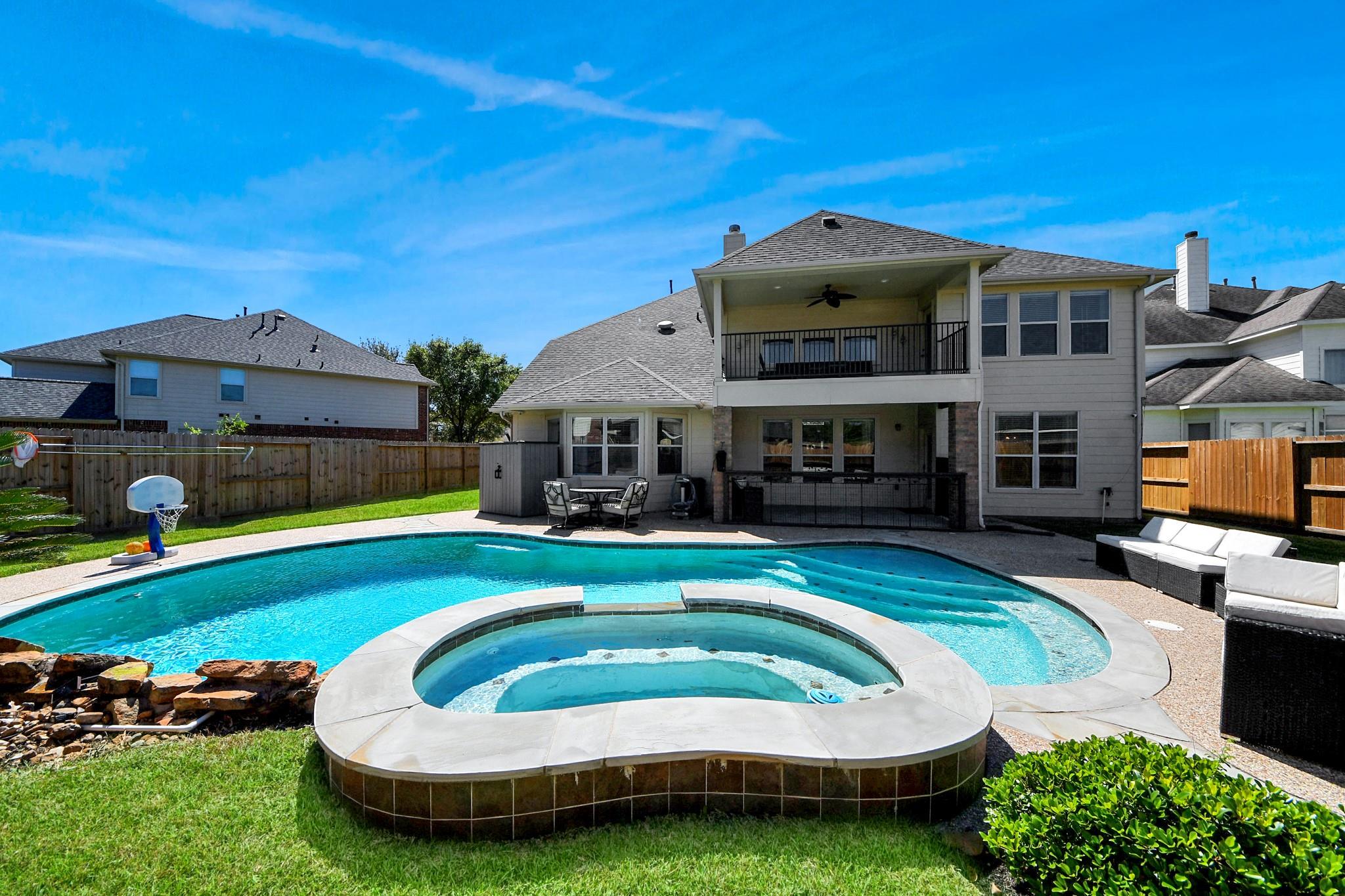 10810 Lake Raven Court — photo