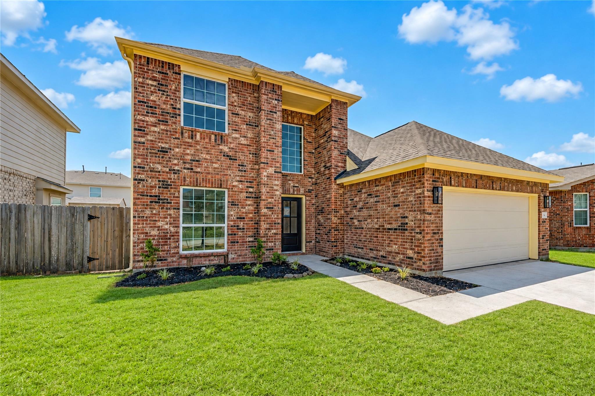 9918 Wood Wind Court — photo