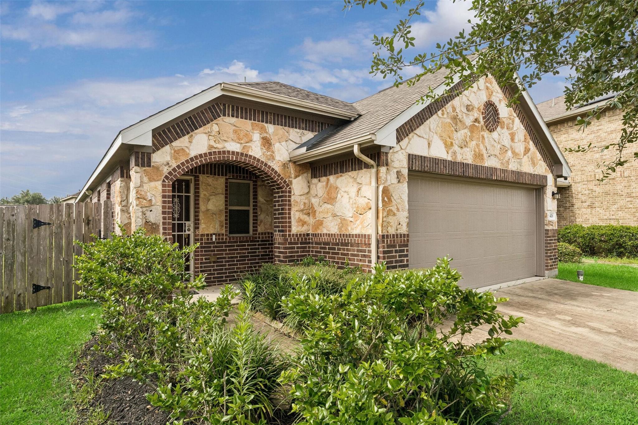 3426 Bainbridge Hill Lane — photo