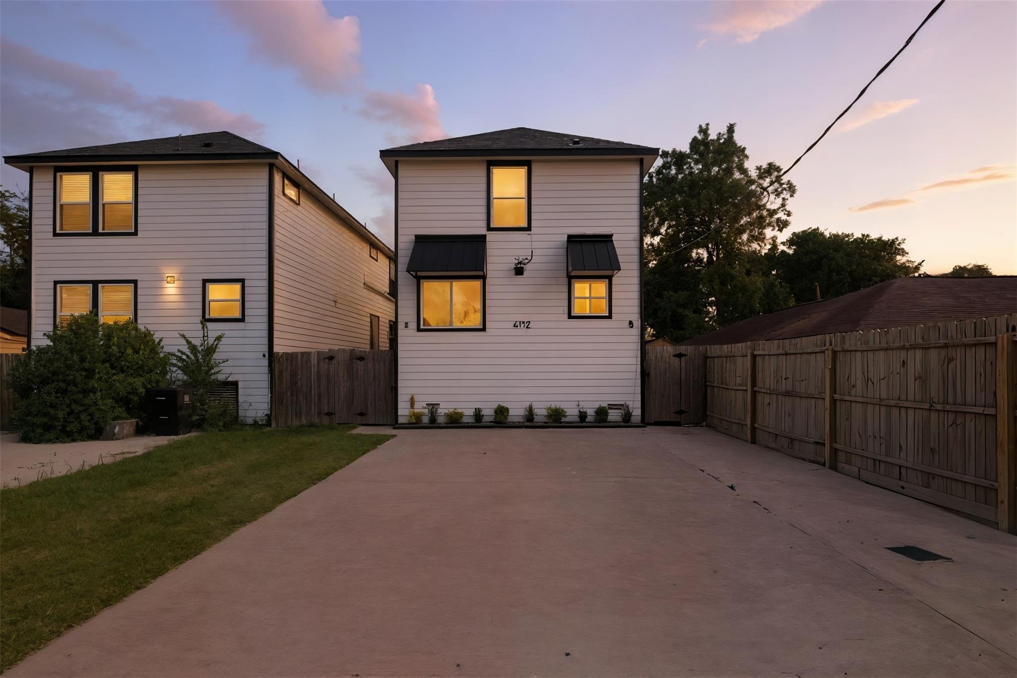 4112 Majestic Street Ab — photo