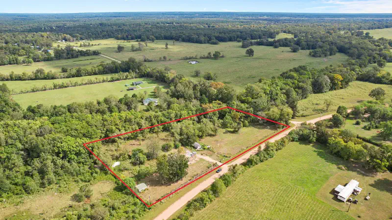 451 Farm Pasture Road — photo