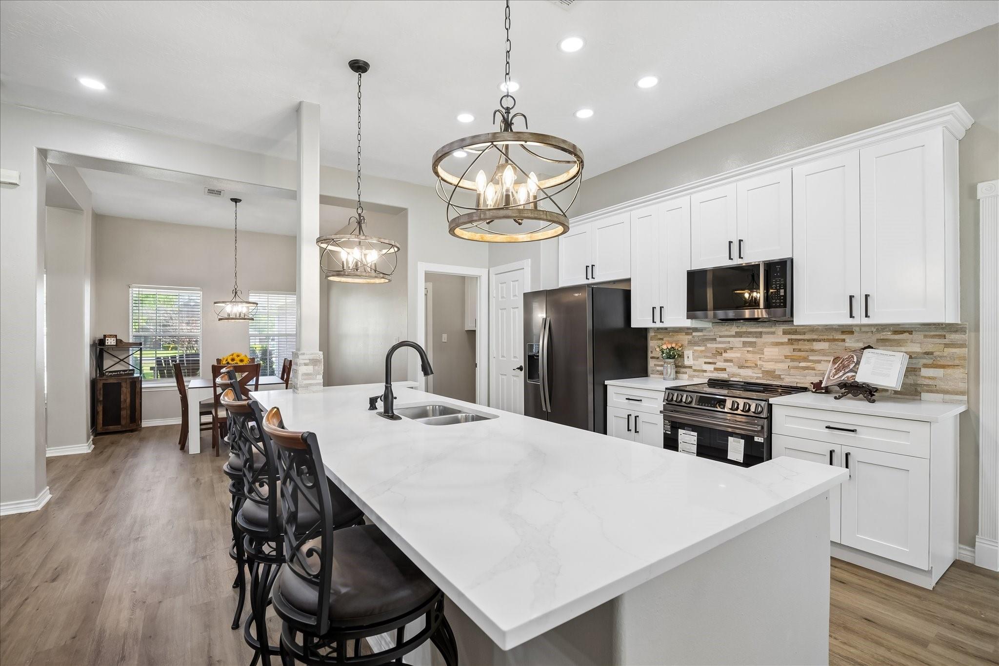 22711 Meadowsweet Drive — photo