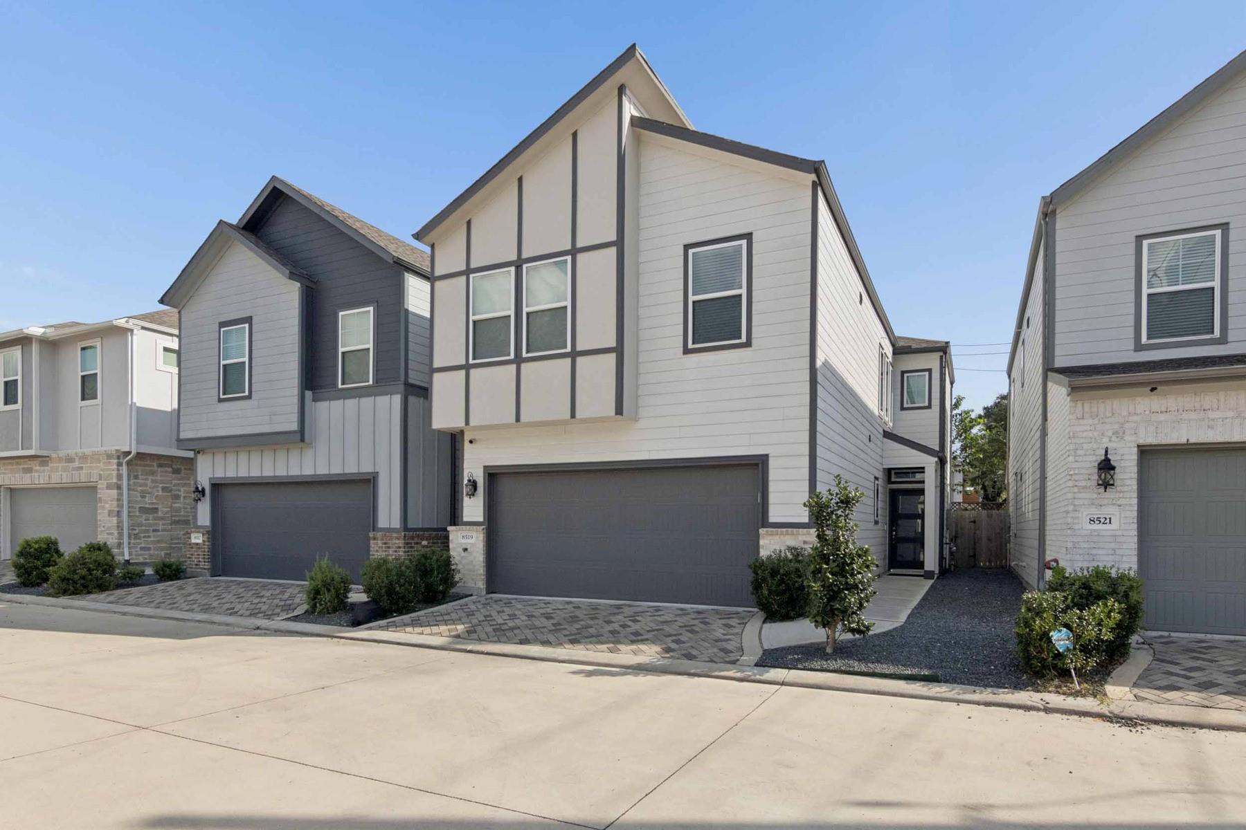 8519 Rising Stream Drive, Houston, TX 77063 — photo 2